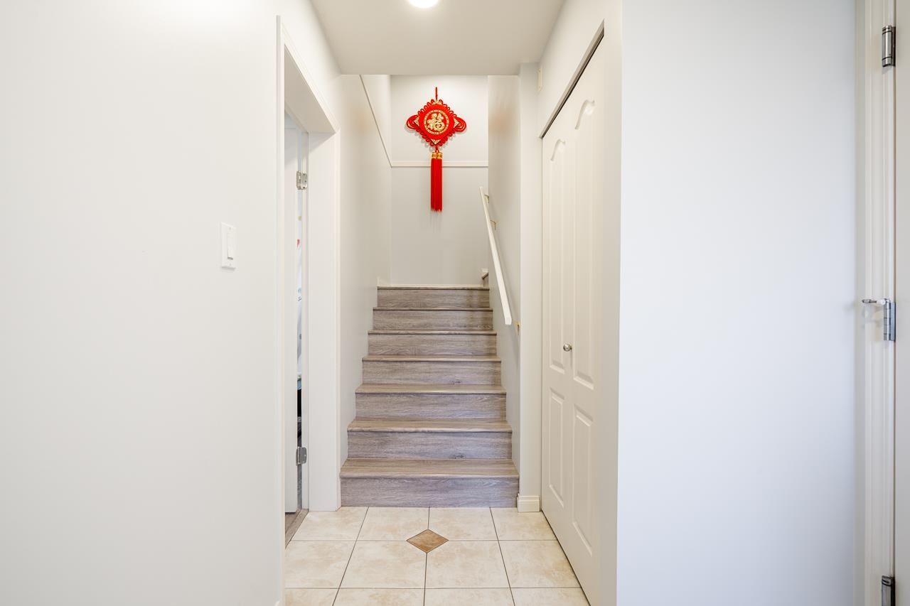 9 22728 NORTON COURT, Richmond Unit: 9