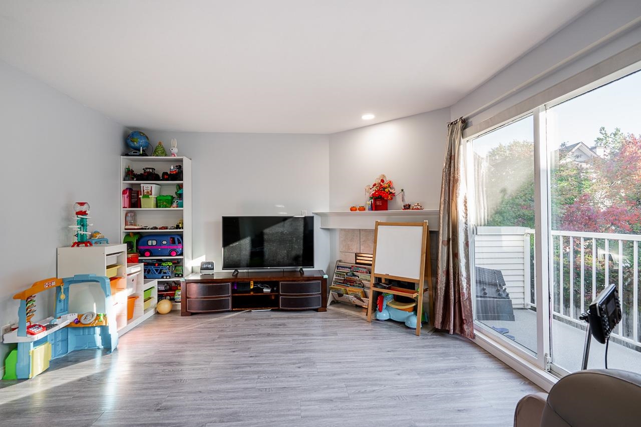 9 22728 NORTON COURT, Richmond Unit: 9