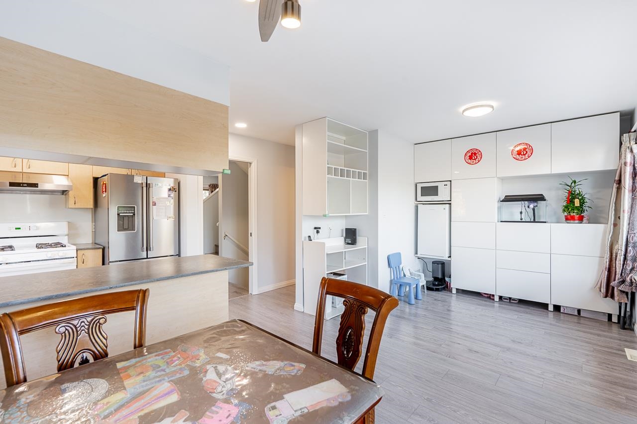 9 22728 NORTON COURT, Richmond Unit: 9