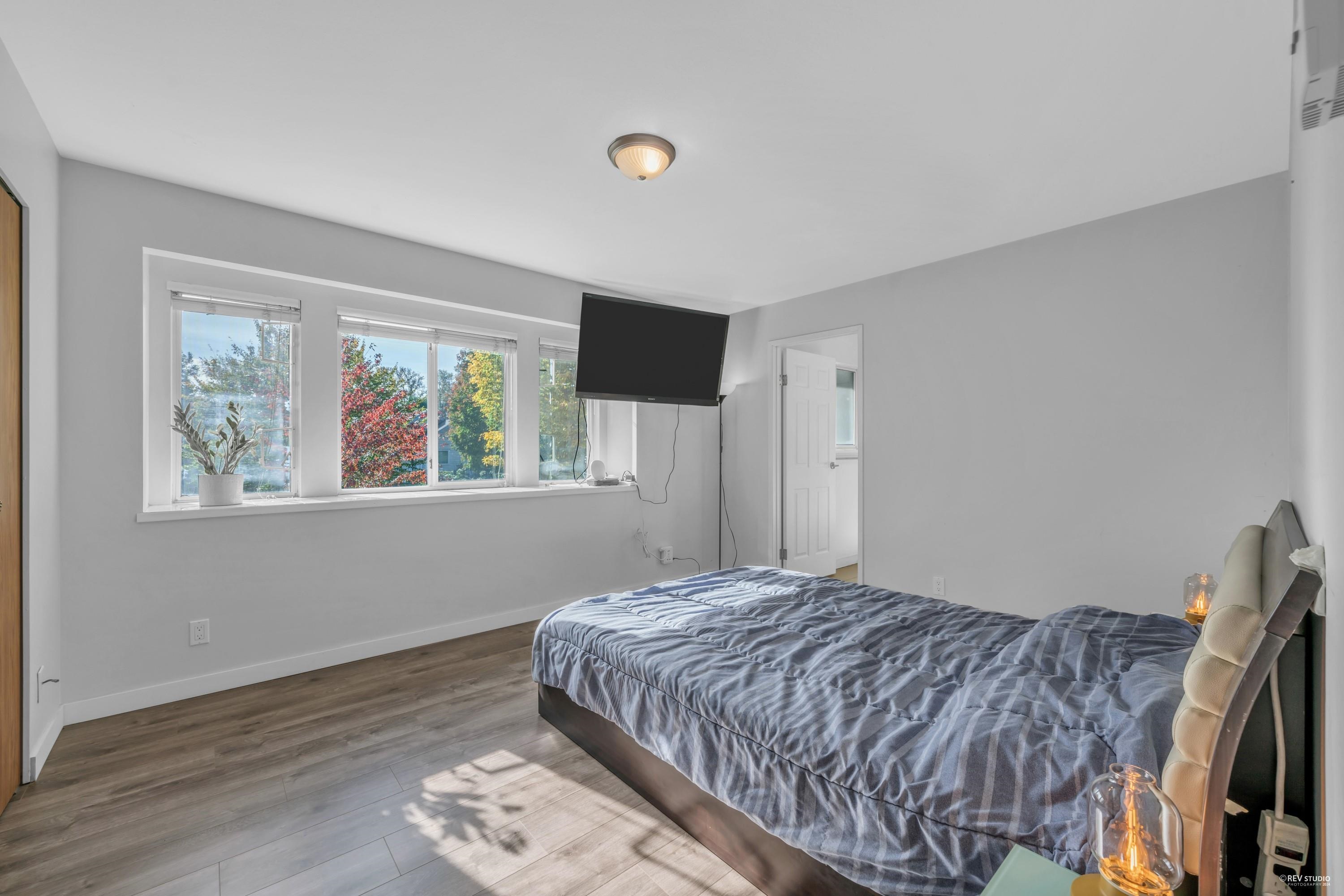 3529 NAPIER STREET, Vancouver