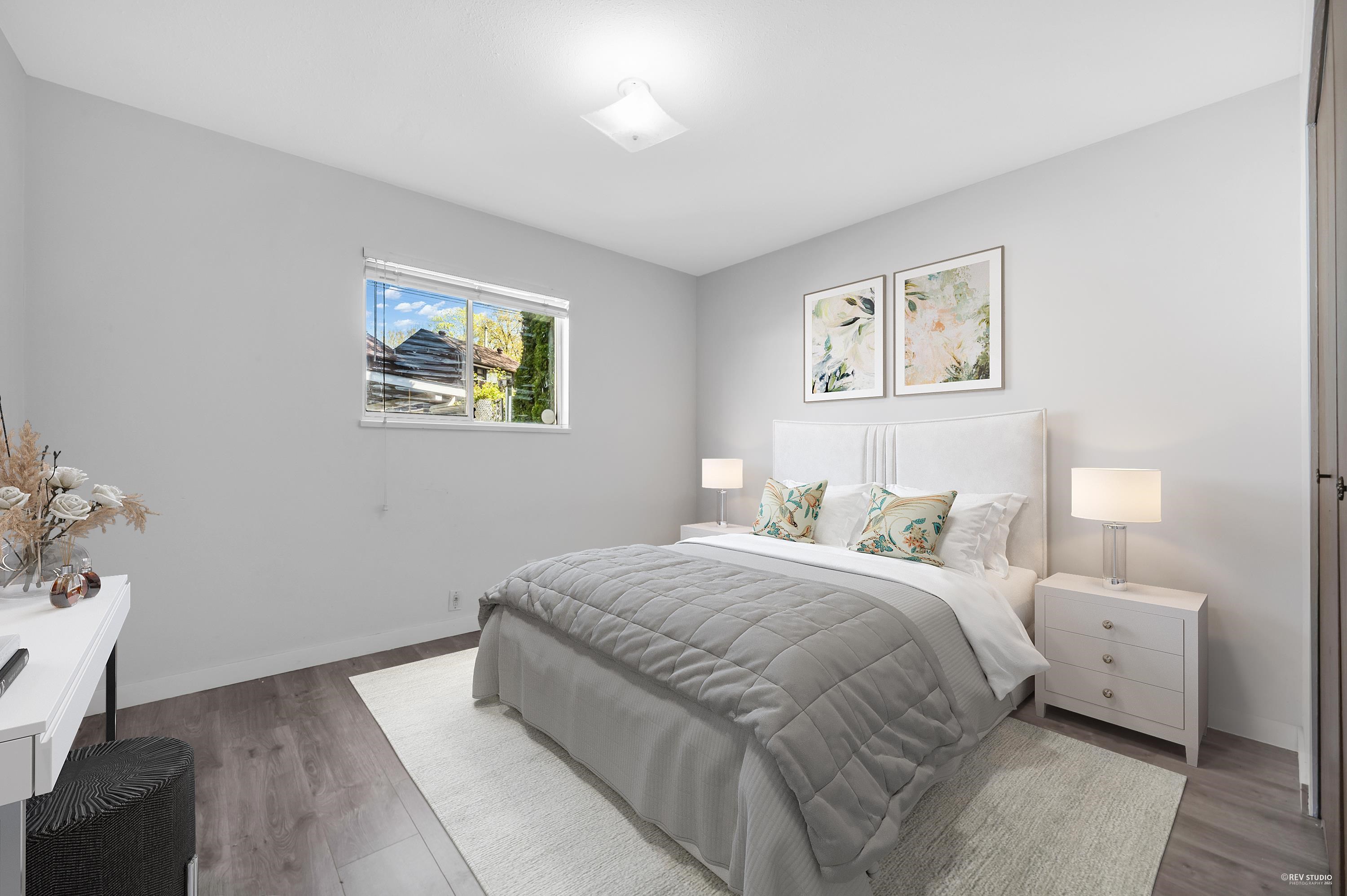 3529 NAPIER STREET, Vancouver
