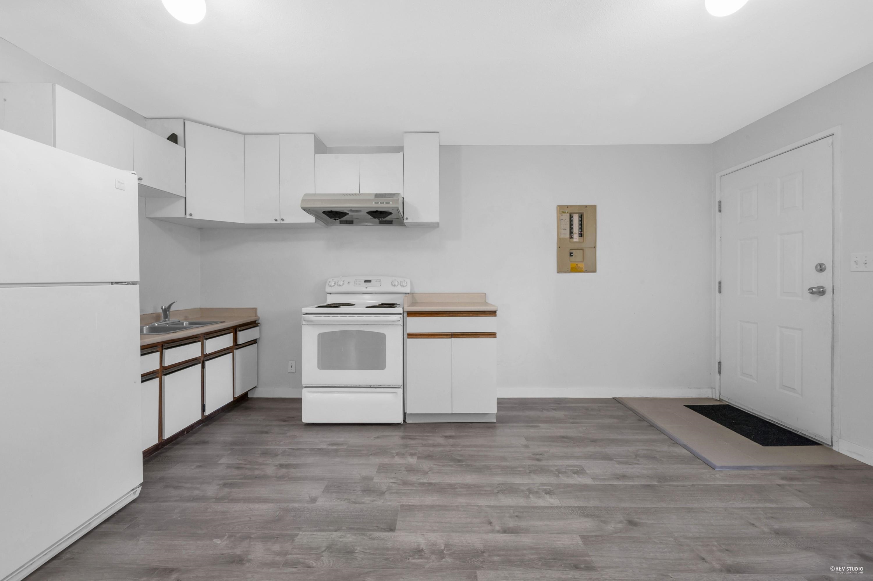 3529 NAPIER STREET, Vancouver