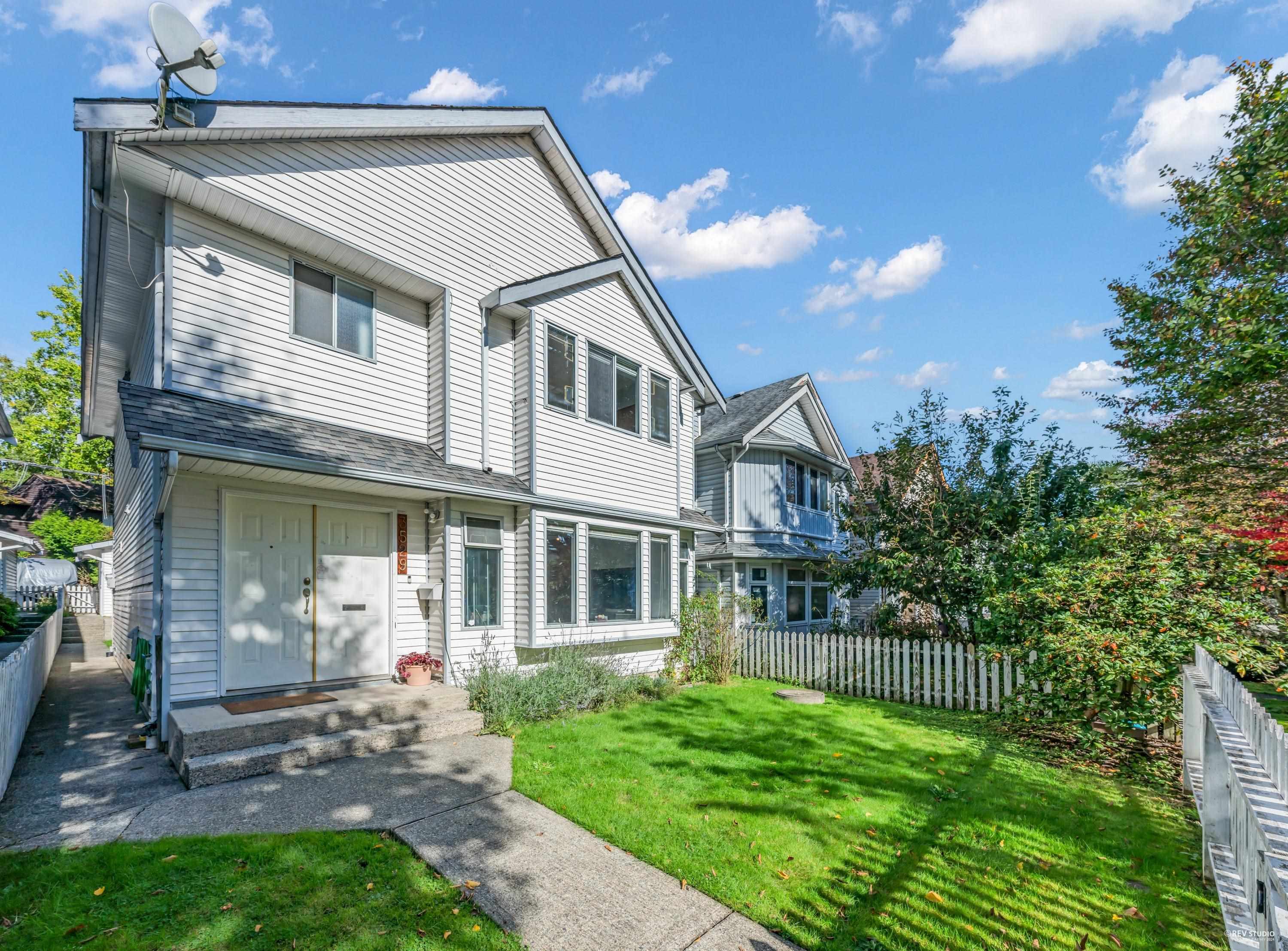 3529 NAPIER STREET, Vancouver
