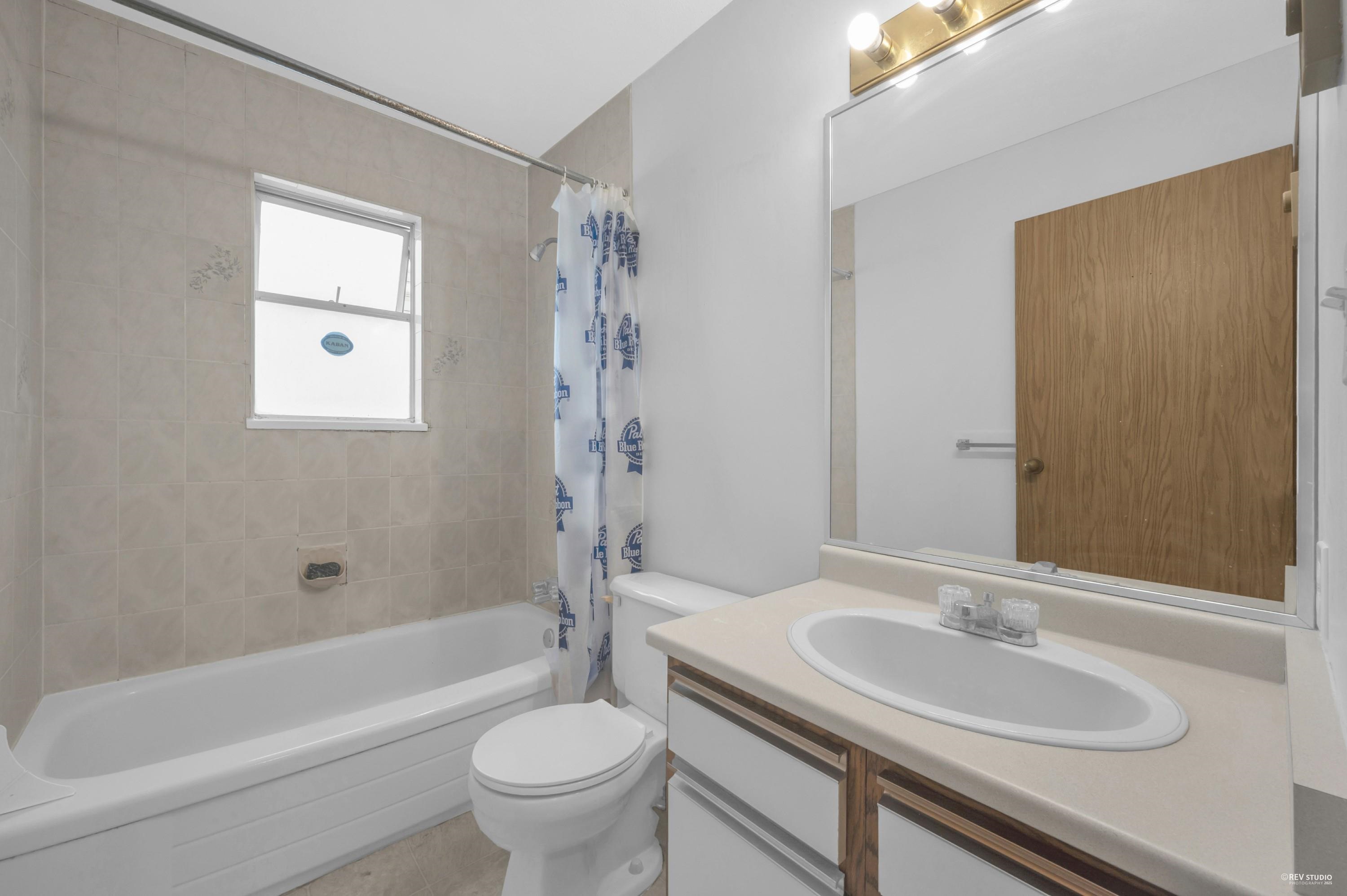 3529 NAPIER STREET, Vancouver