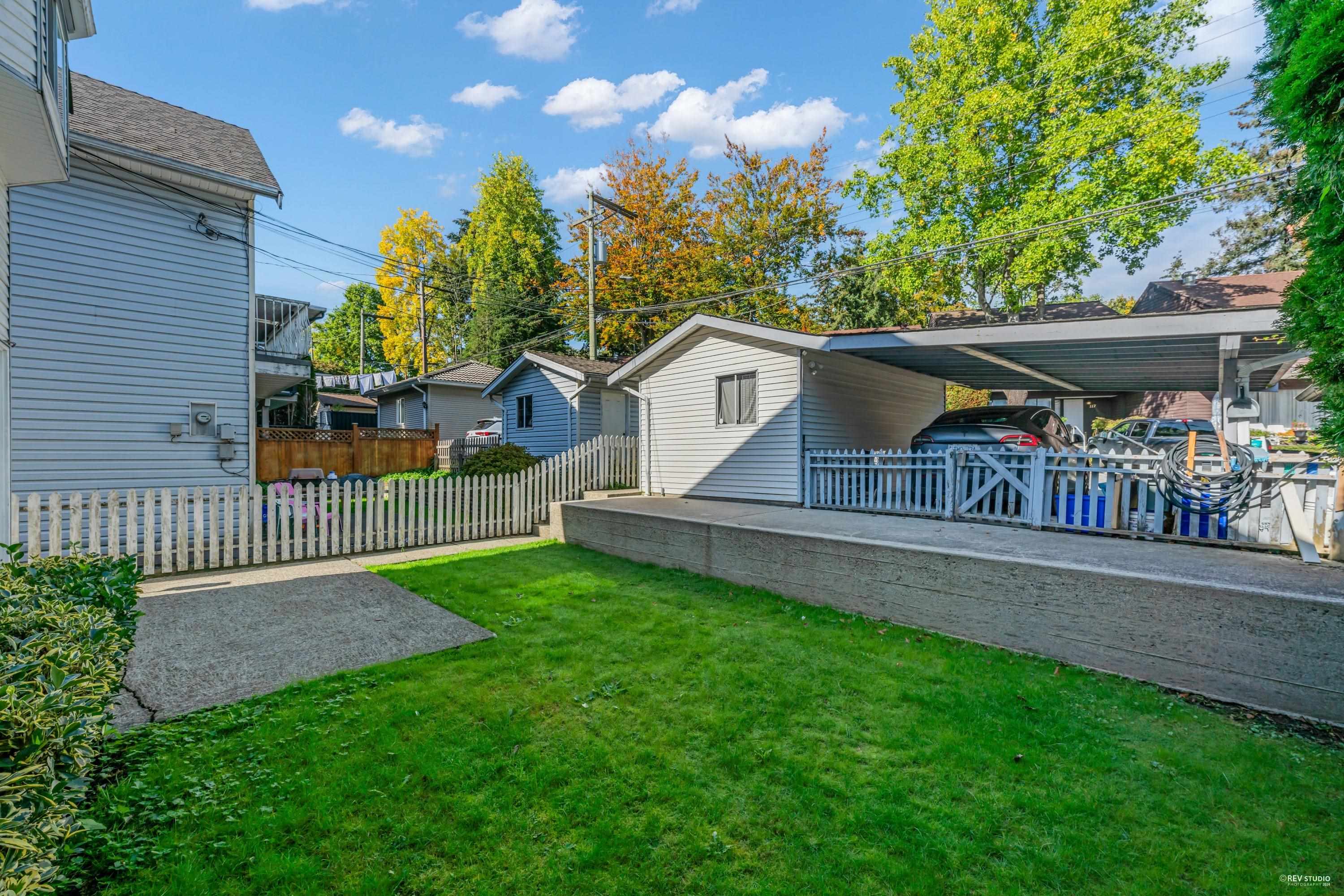 3529 NAPIER STREET, Vancouver