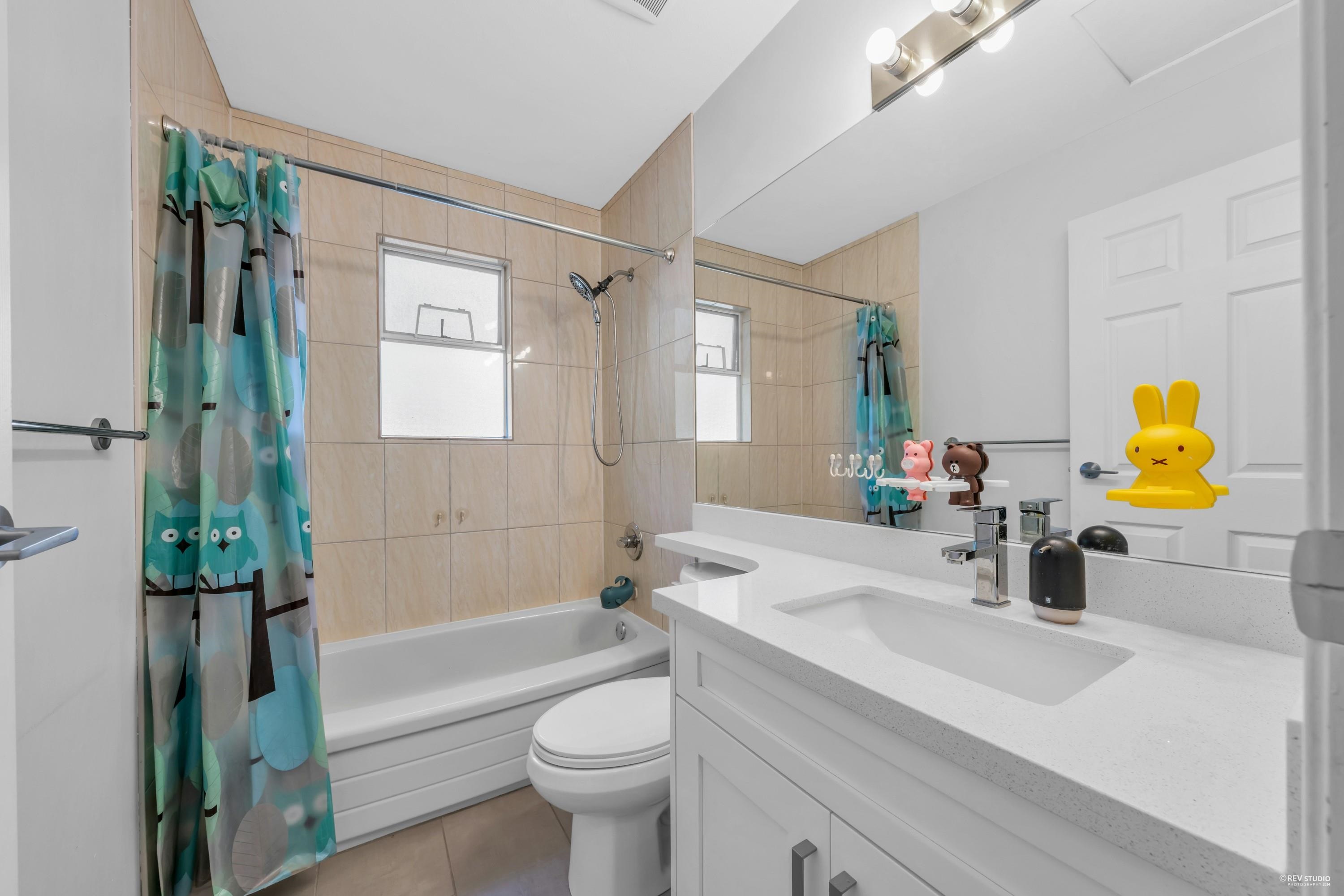 3529 NAPIER STREET, Vancouver