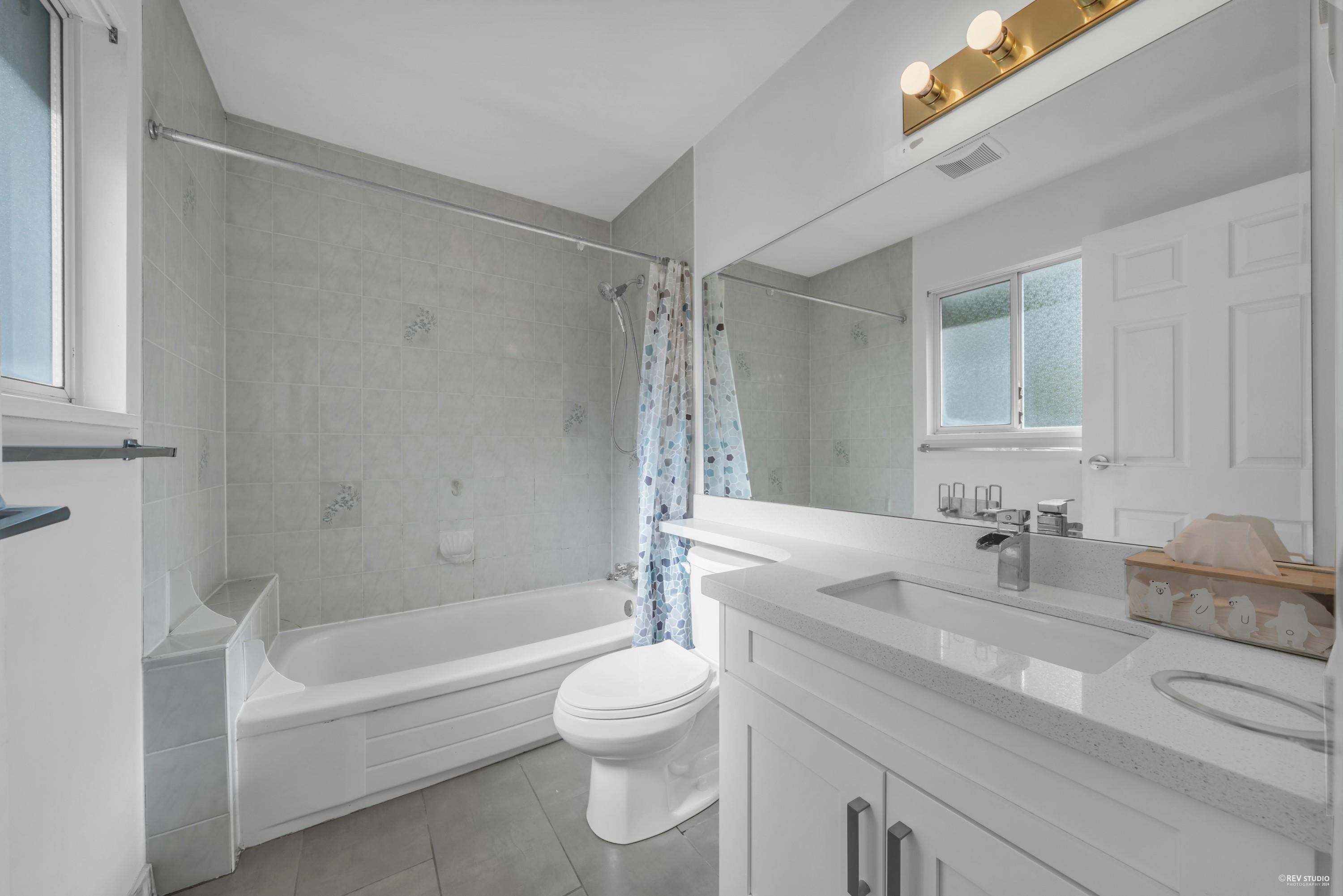 3529 NAPIER STREET, Vancouver