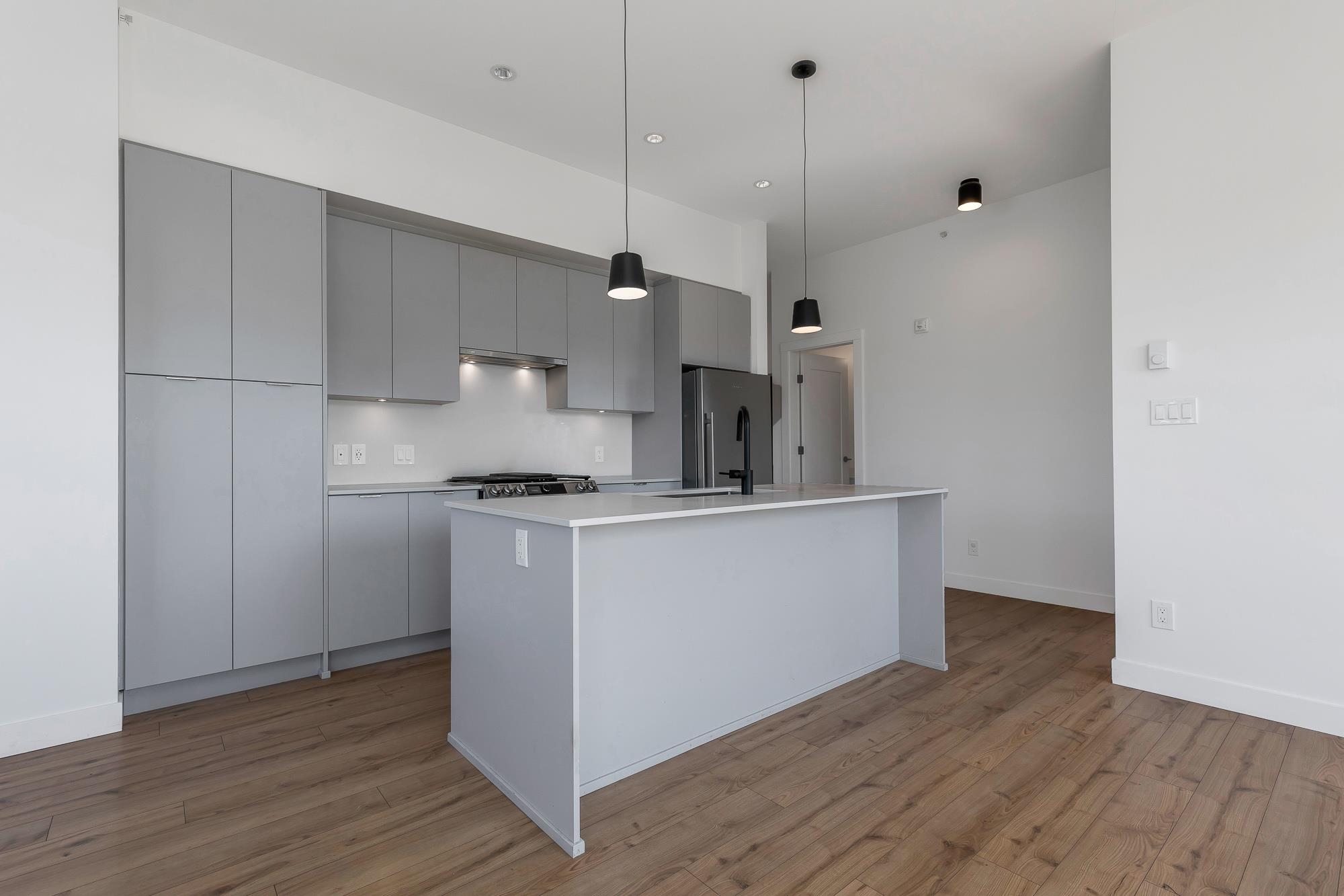 514 2493 MONTROSE AVENUE, Abbotsford Unit: 514