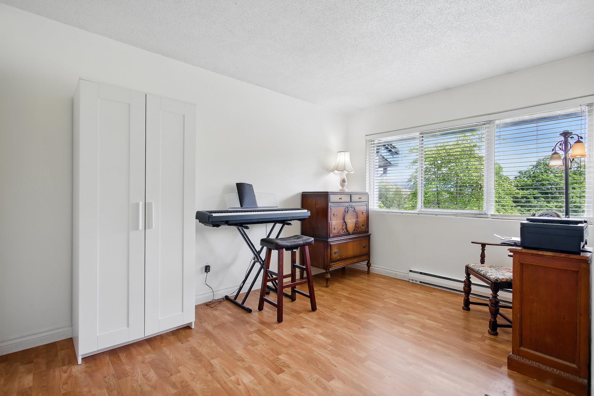 1087 CECILE DRIVE, Port Moody