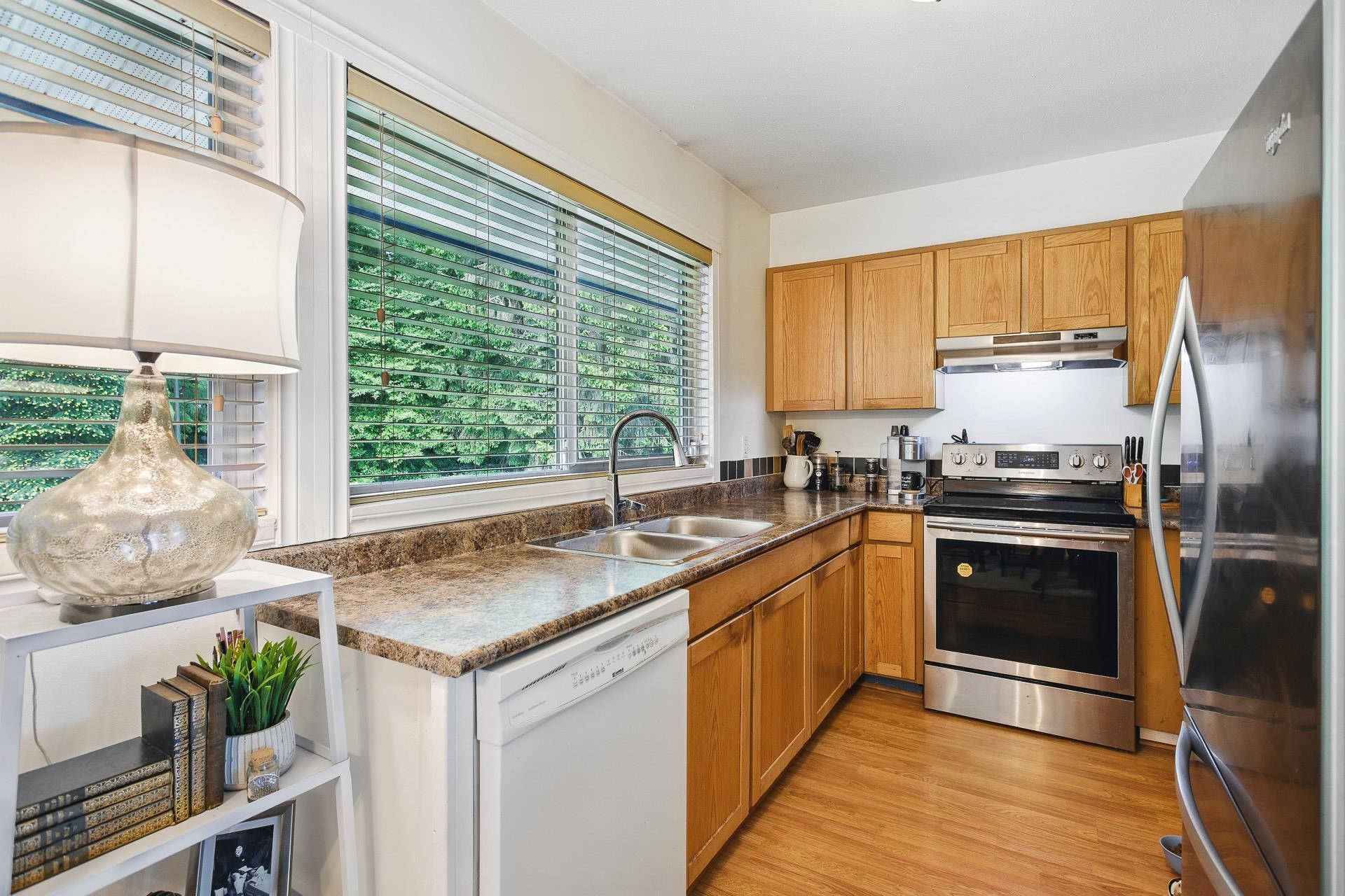 1087 CECILE DRIVE, Port Moody