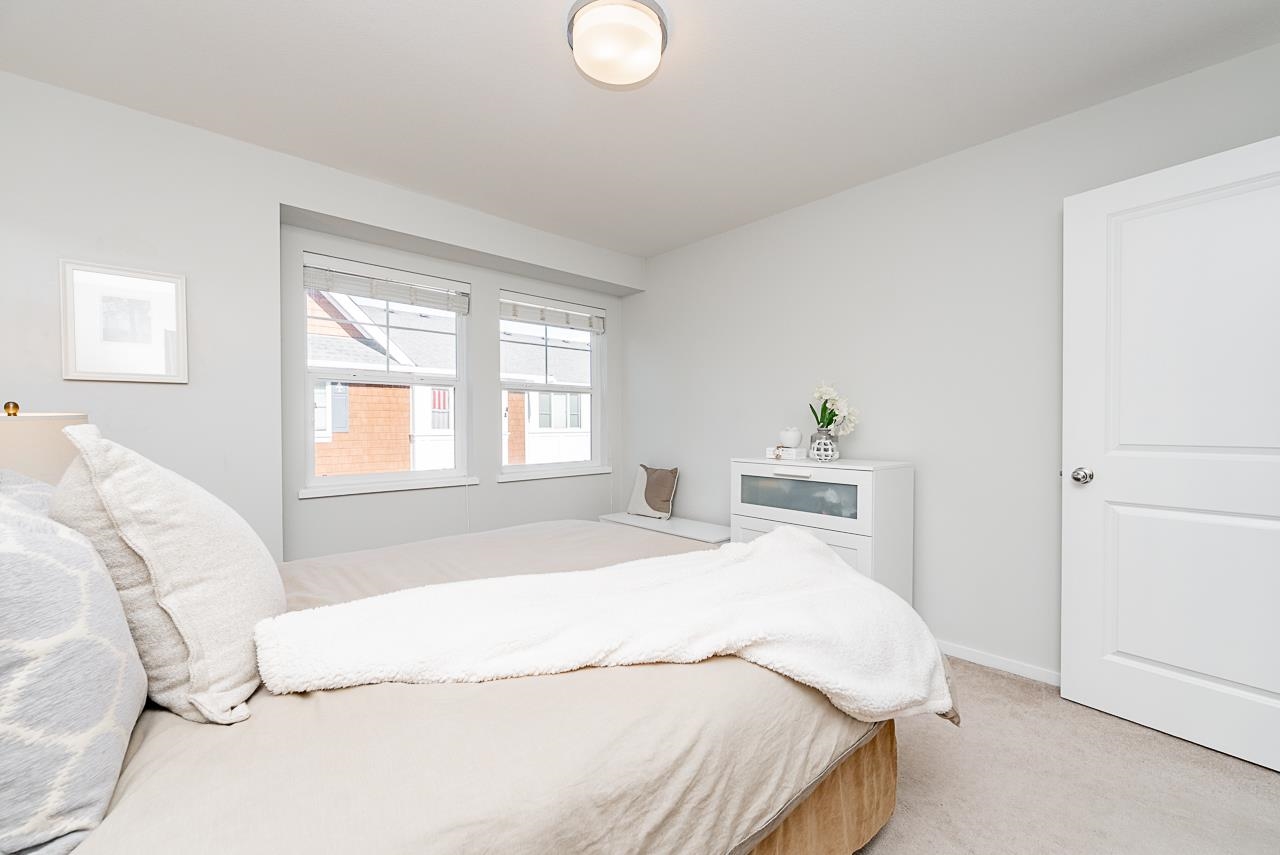 1 14905 60 AVENUE, Surrey Unit: 1