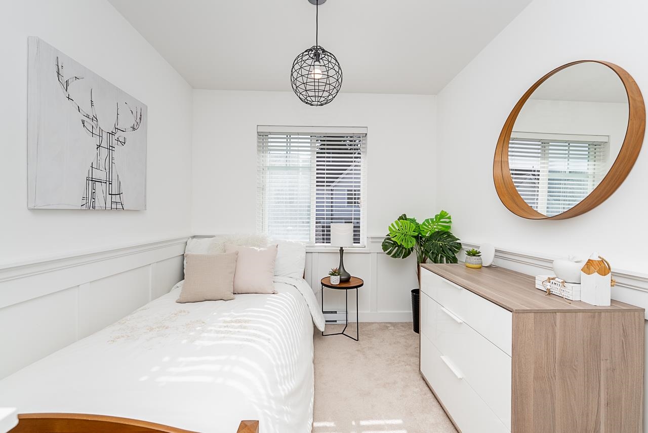 1 14905 60 AVENUE, Surrey Unit: 1