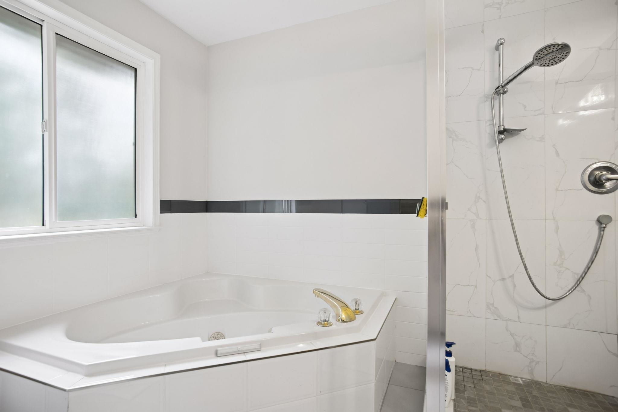 6080 GRANVILLE AVENUE, Richmond