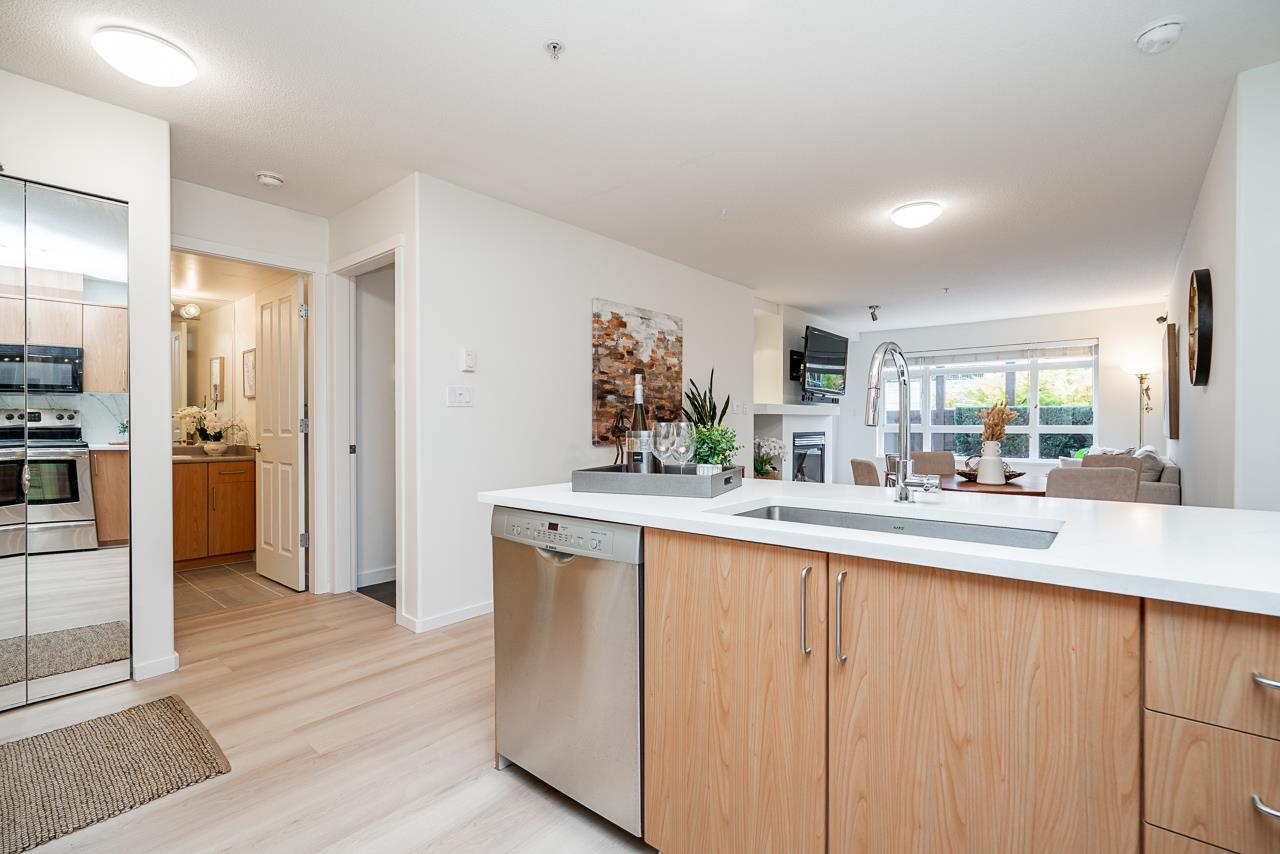 103 3142 ST JOHNS STREET, Port Moody Unit: 103