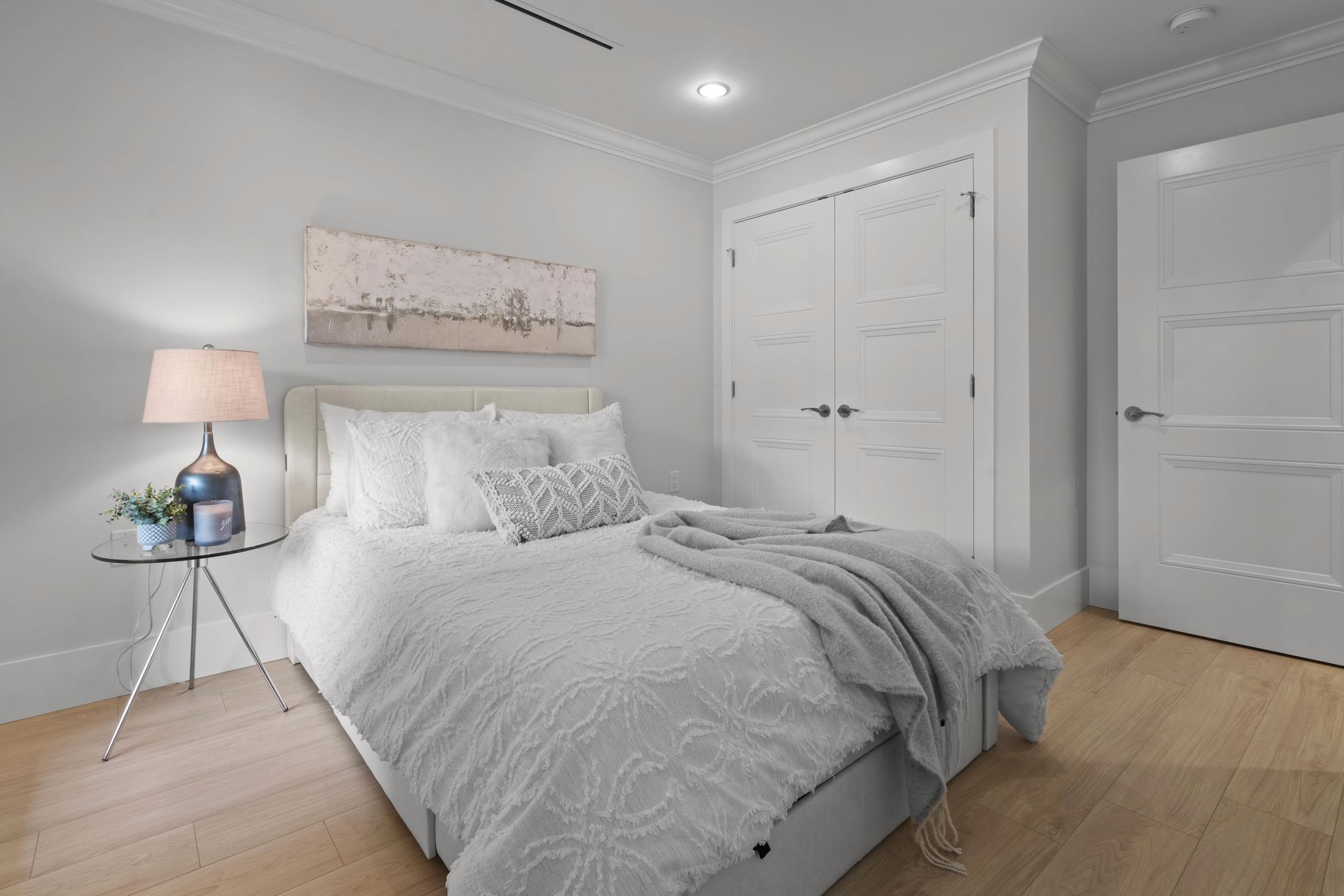 2377 W 7TH AVENUE, Vancouver