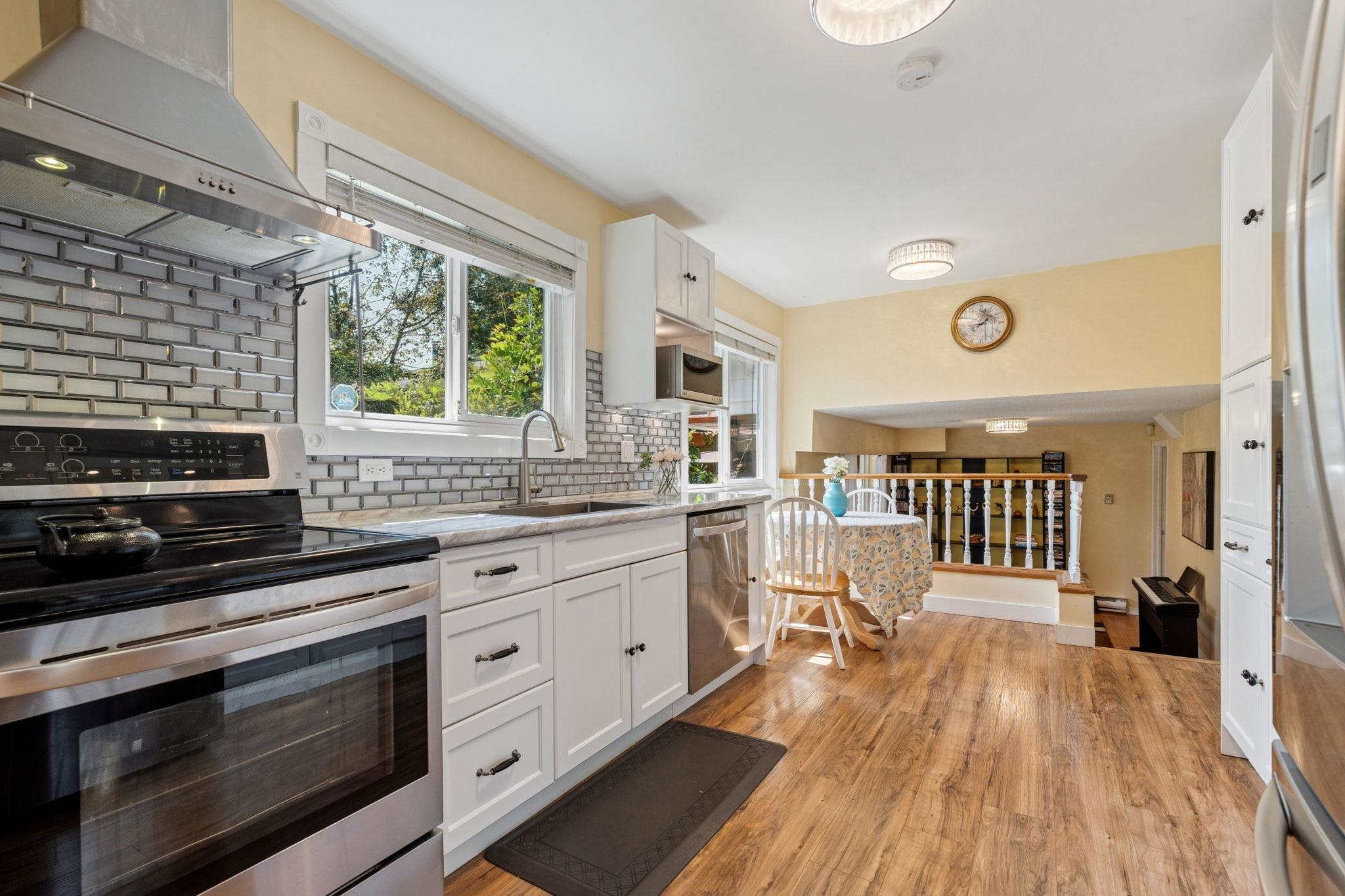 1068 SPRUCE STREET, Port Coquitlam