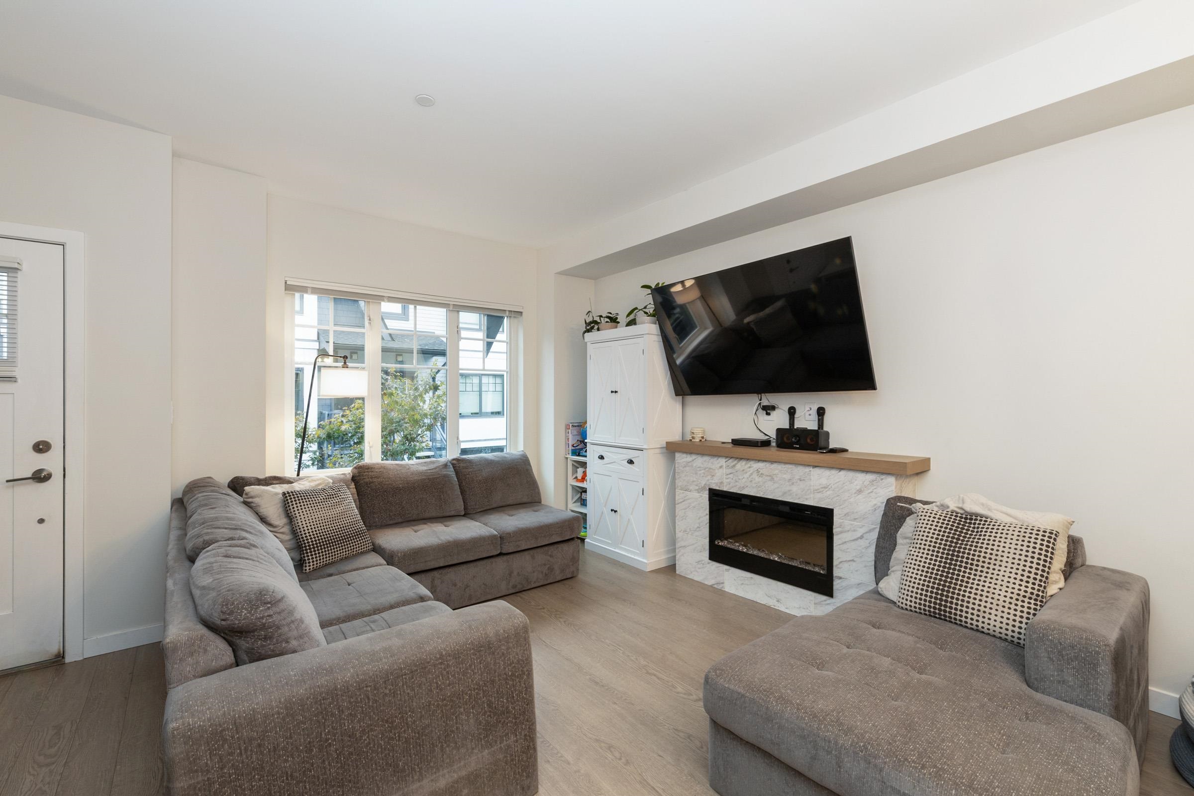 159 19451 SUTTON AVENUE, Pitt Meadows Unit: 159