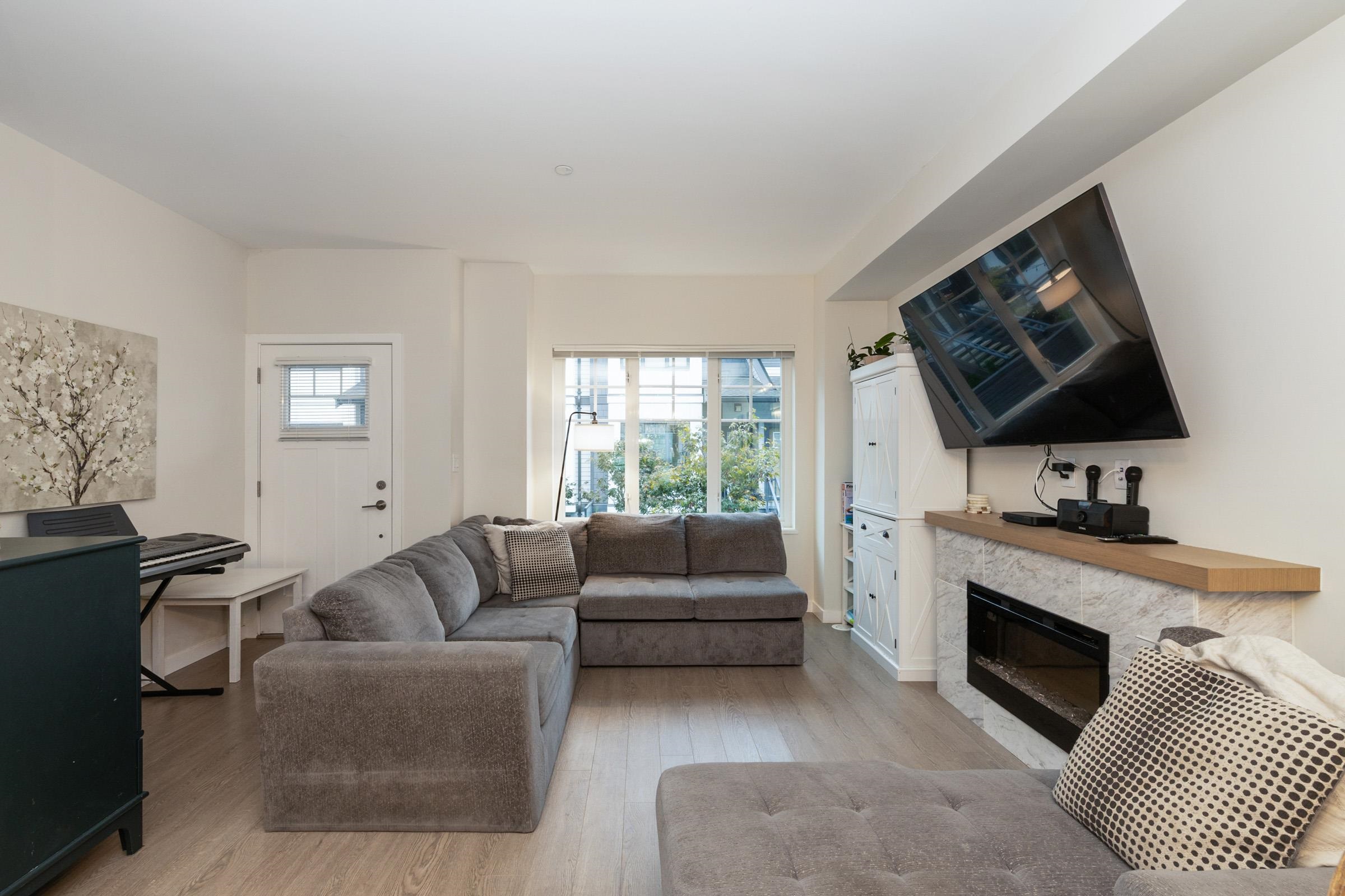 159 19451 SUTTON AVENUE, Pitt Meadows Unit: 159