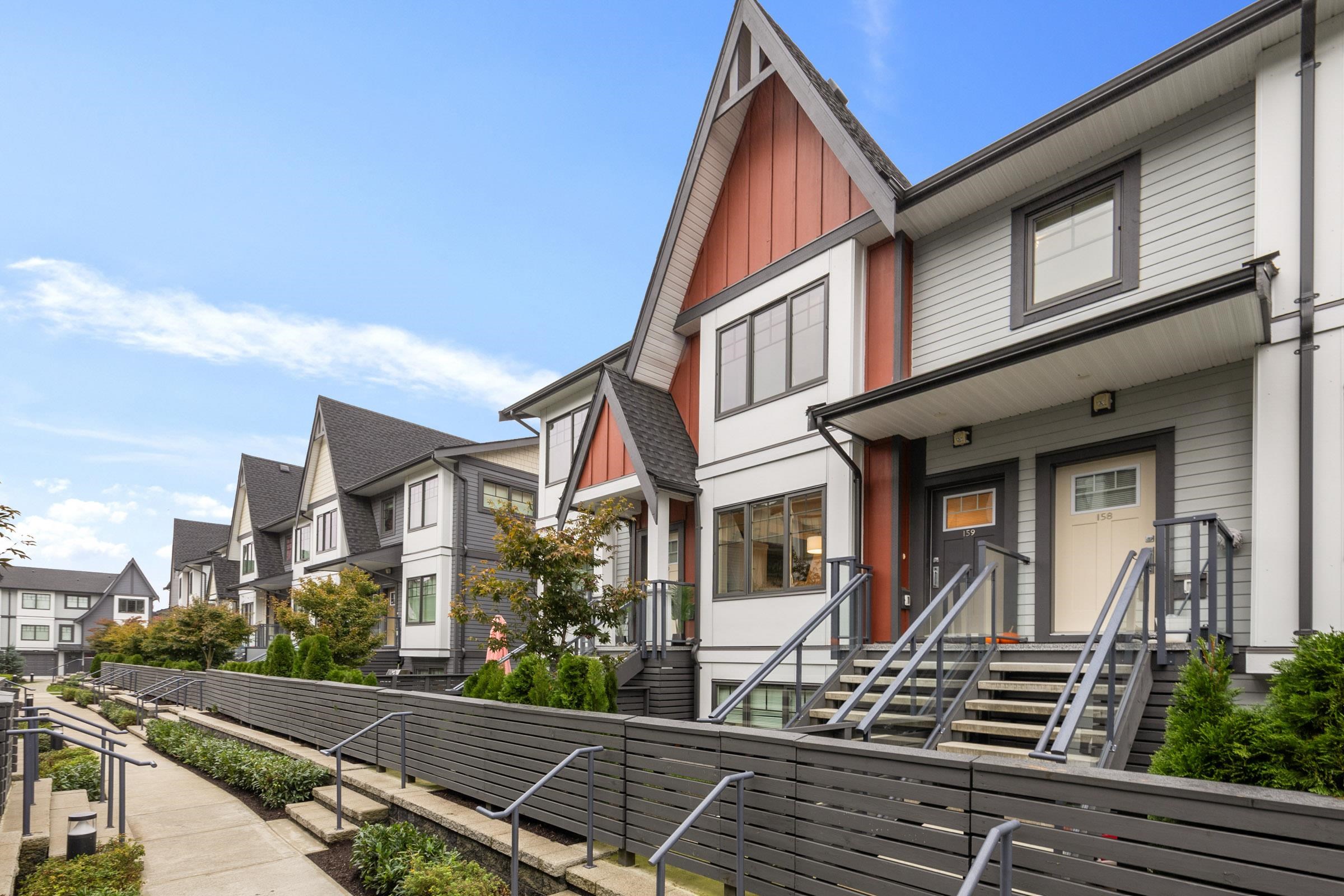 159 19451 SUTTON AVENUE, Pitt Meadows Unit: 159