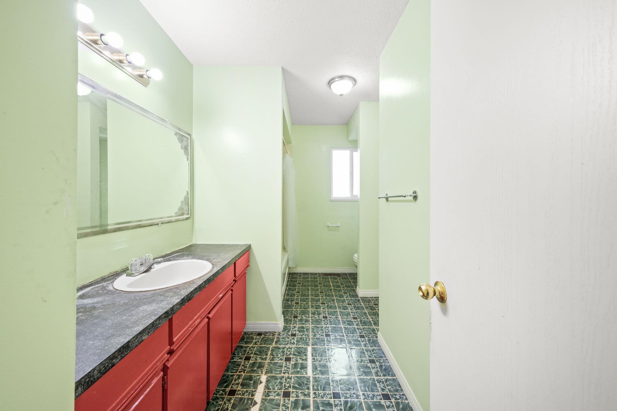 12851 104 AVENUE, Surrey