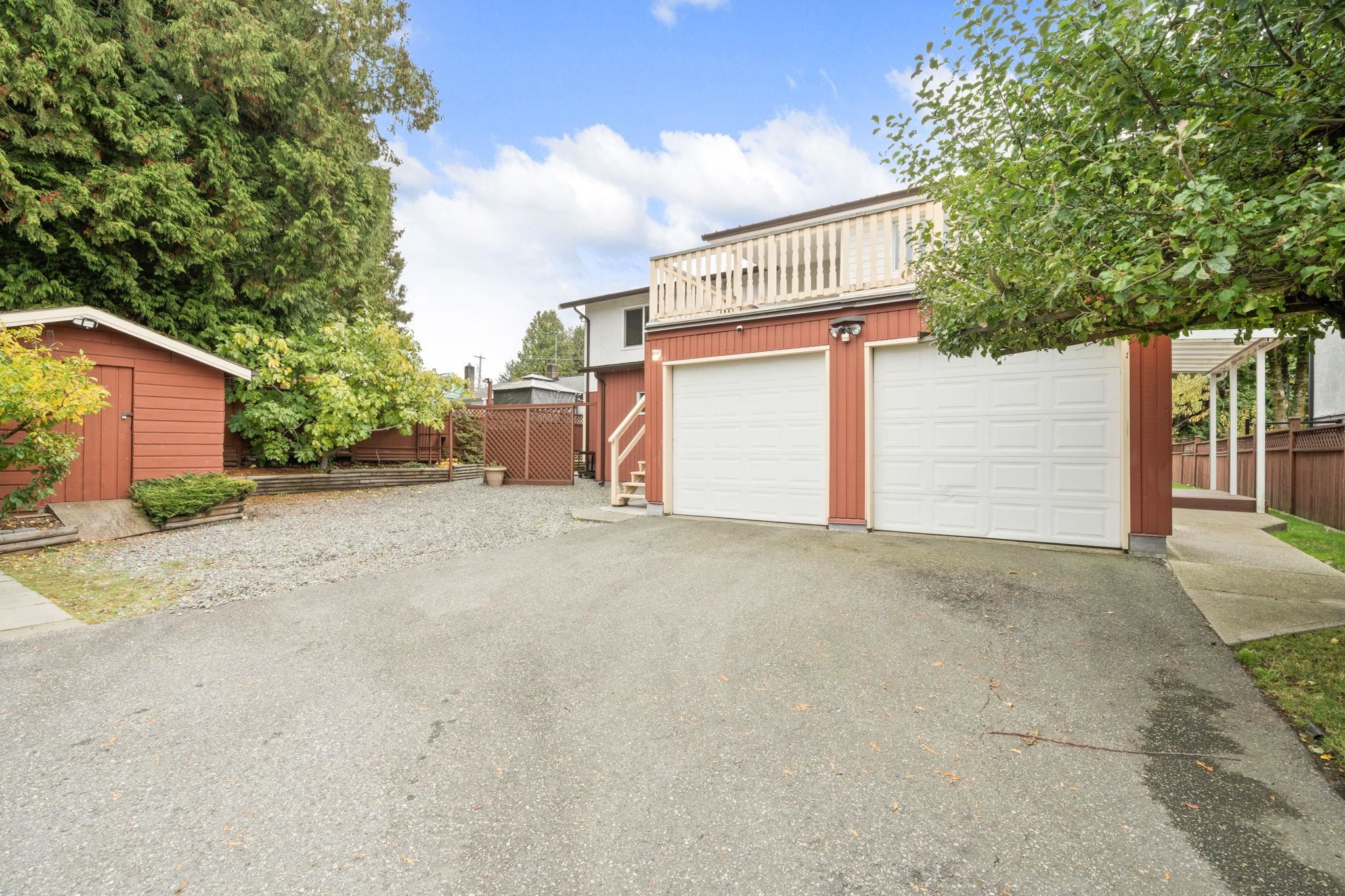 12851 104 AVENUE, Surrey