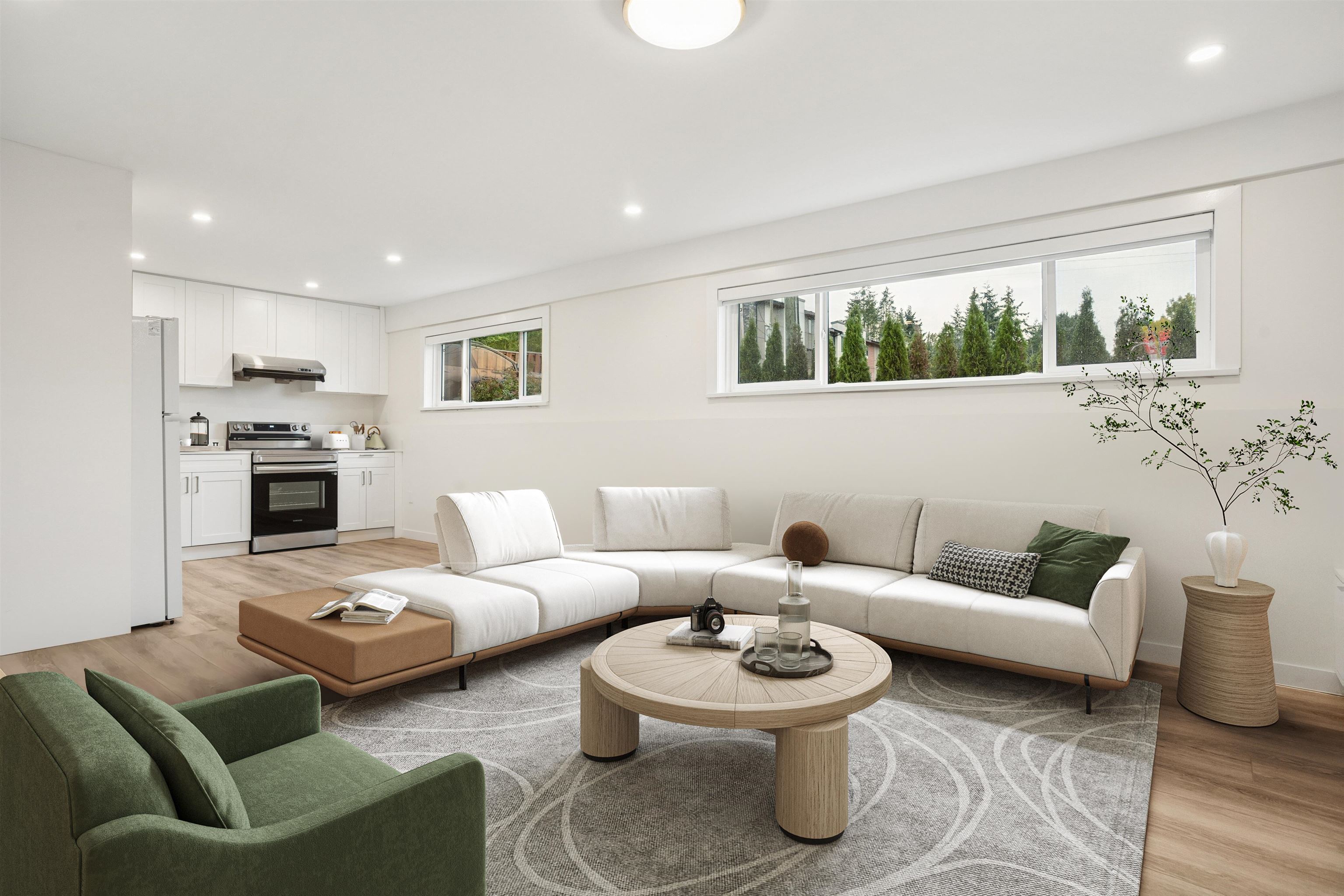 15962 NORTH BLUFF ROAD, White Rock