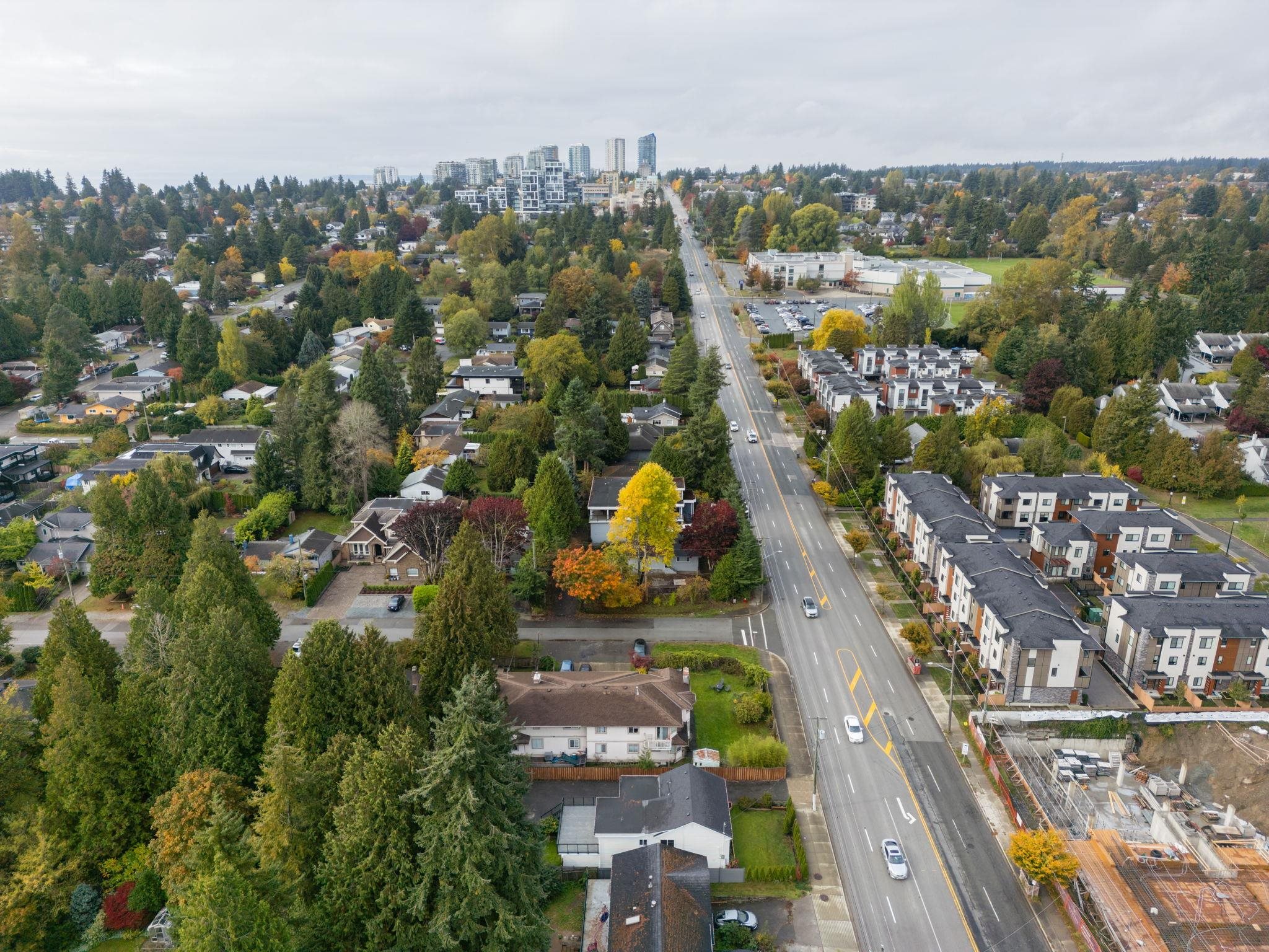 15962 NORTH BLUFF ROAD, White Rock