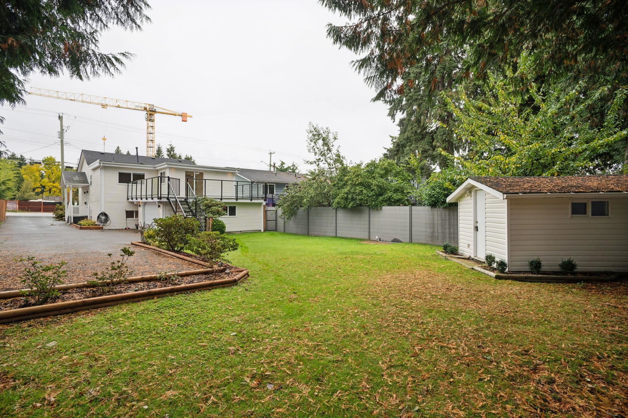 15962 NORTH BLUFF ROAD, White Rock