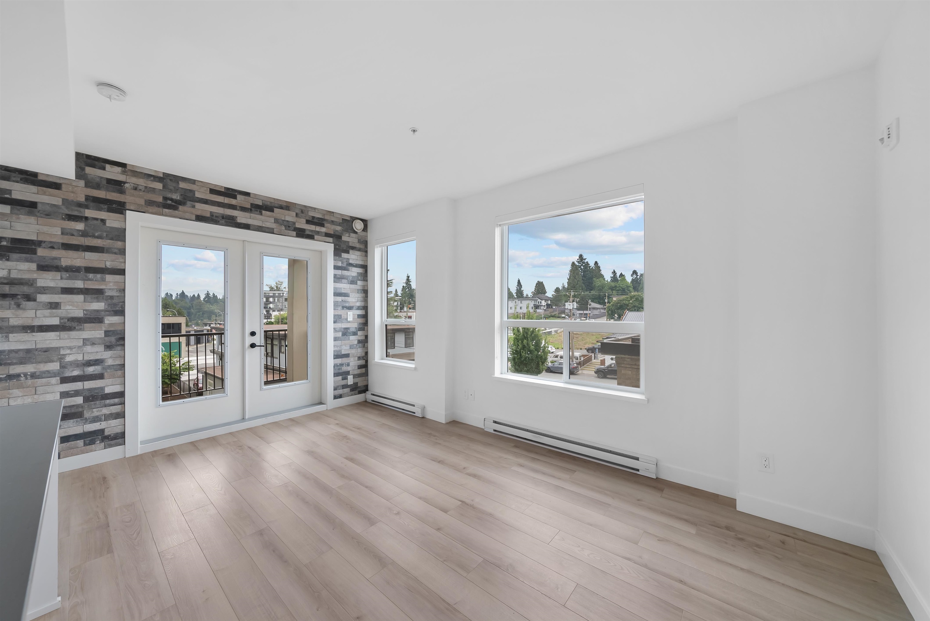 318 2493 MONTROSE AVENUE, Abbotsford Unit: 318