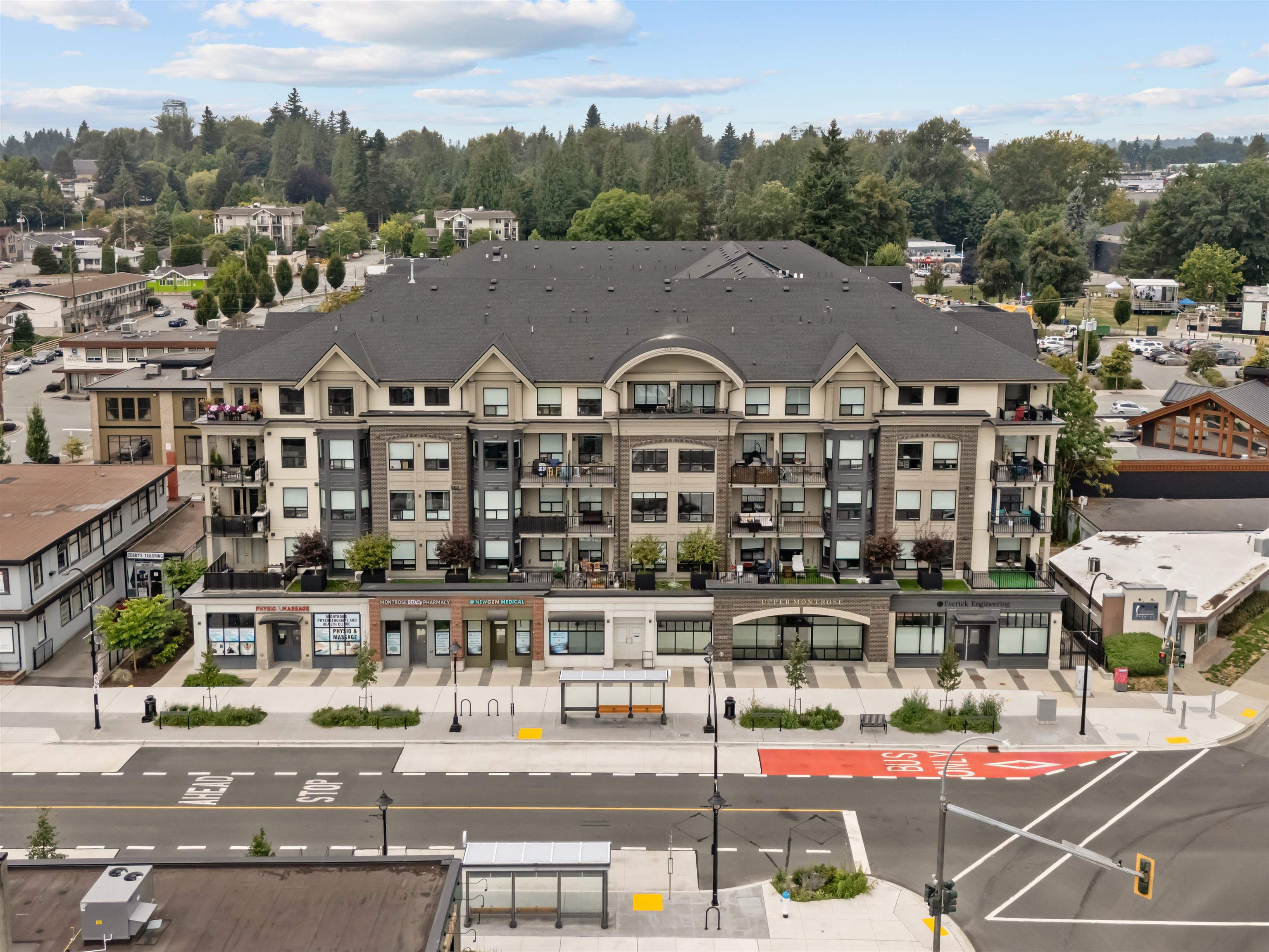 318 2493 MONTROSE AVENUE, Abbotsford Unit: 318
