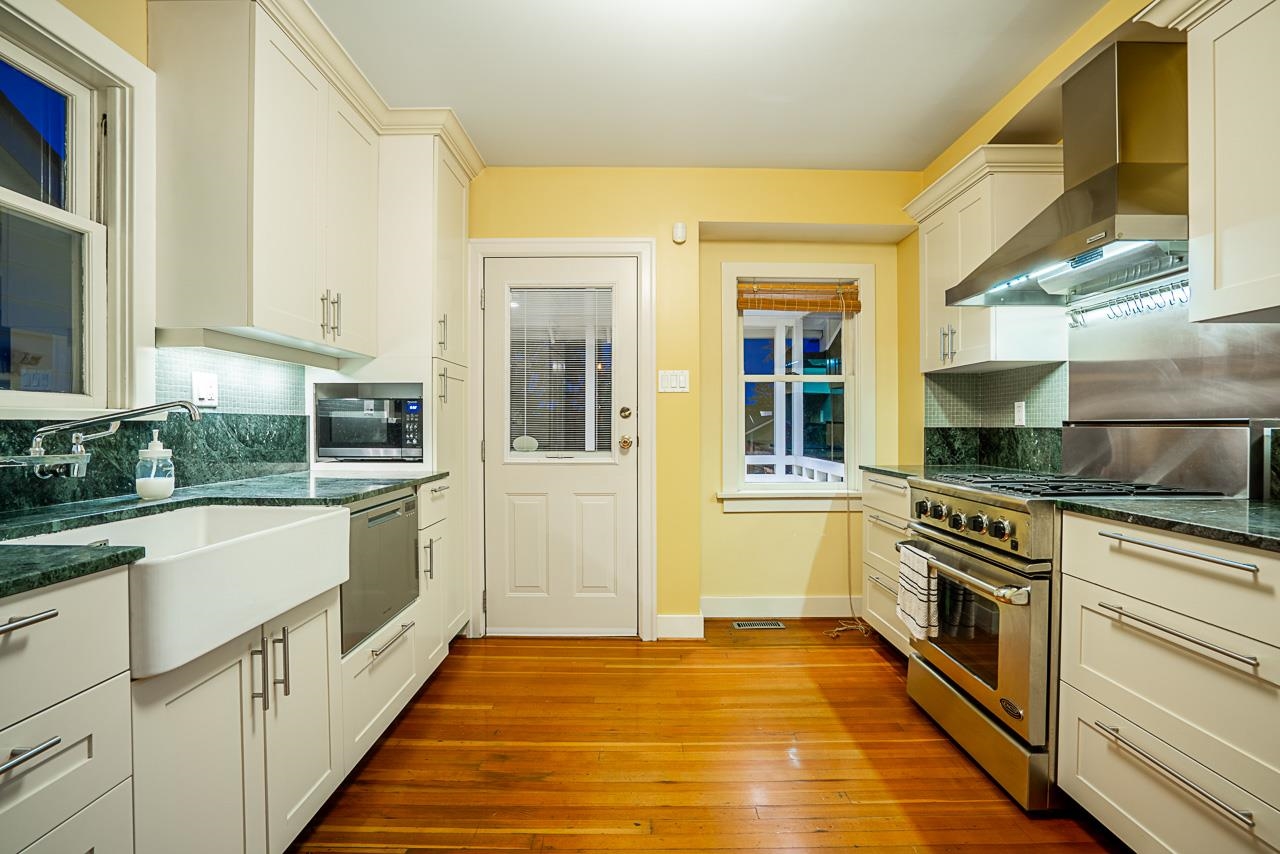 310 ASH STREET, New Westminster