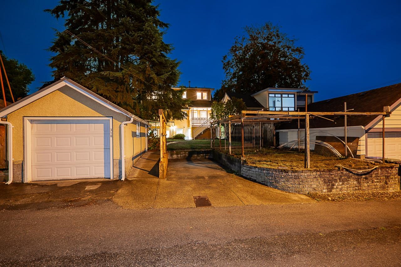 310 ASH STREET, New Westminster