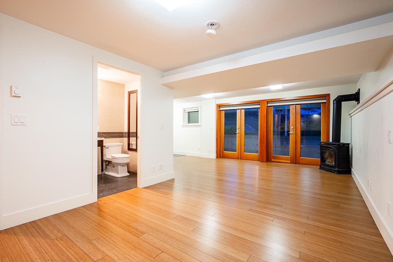 310 ASH STREET, New Westminster