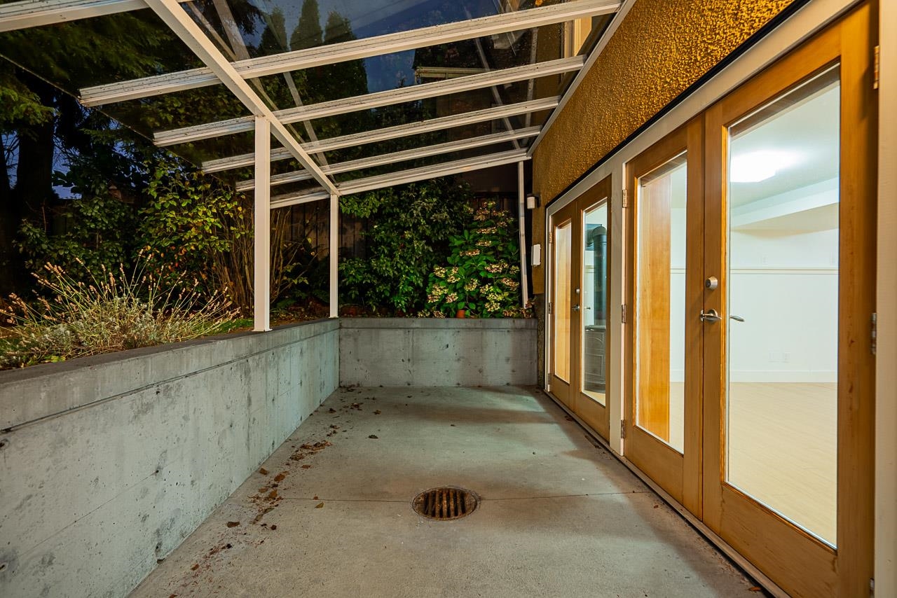 310 ASH STREET, New Westminster