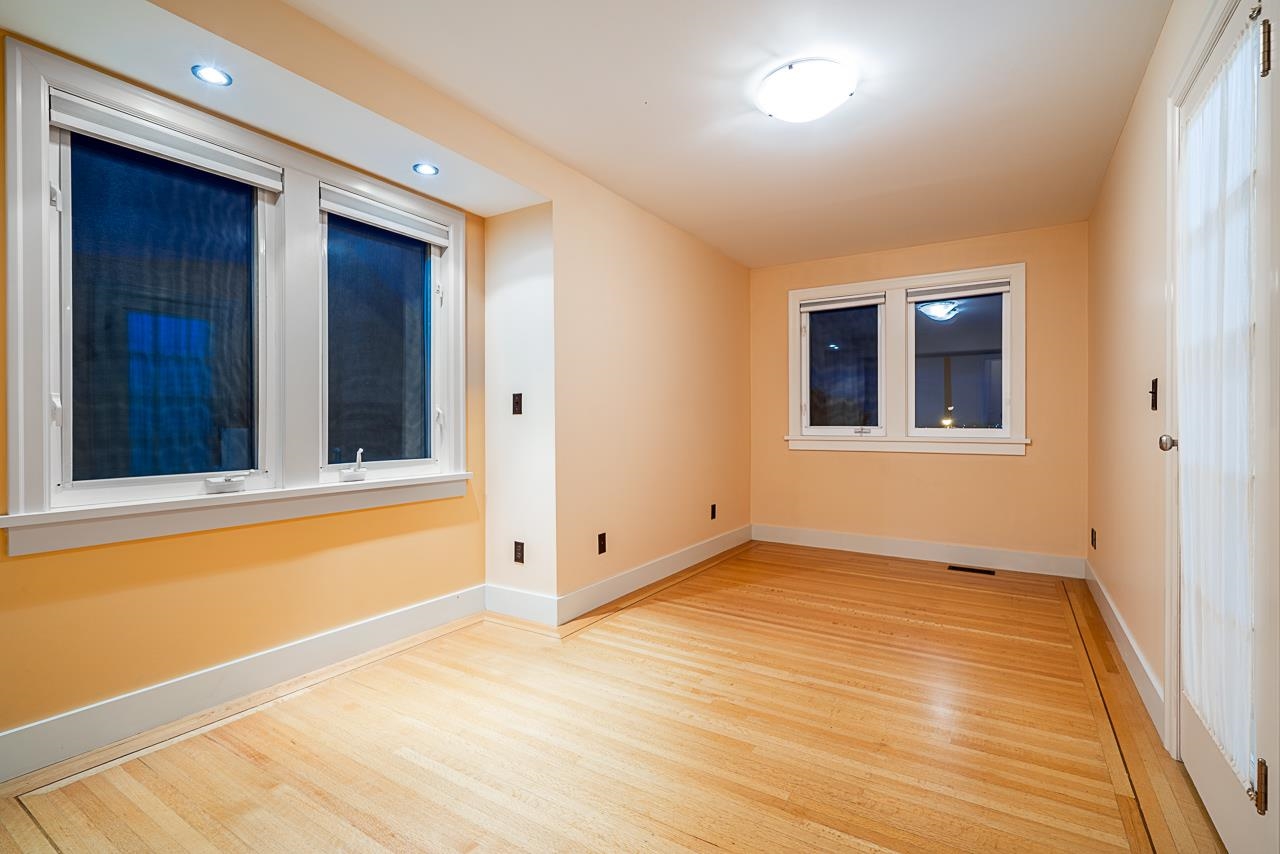 310 ASH STREET, New Westminster