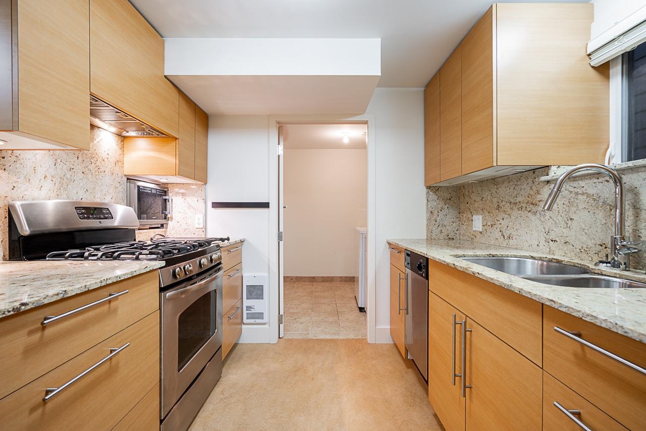 310 ASH STREET, New Westminster