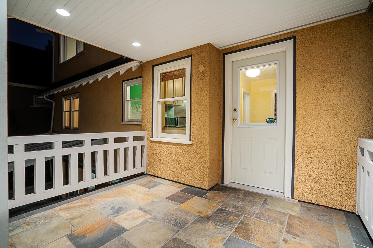 310 ASH STREET, New Westminster