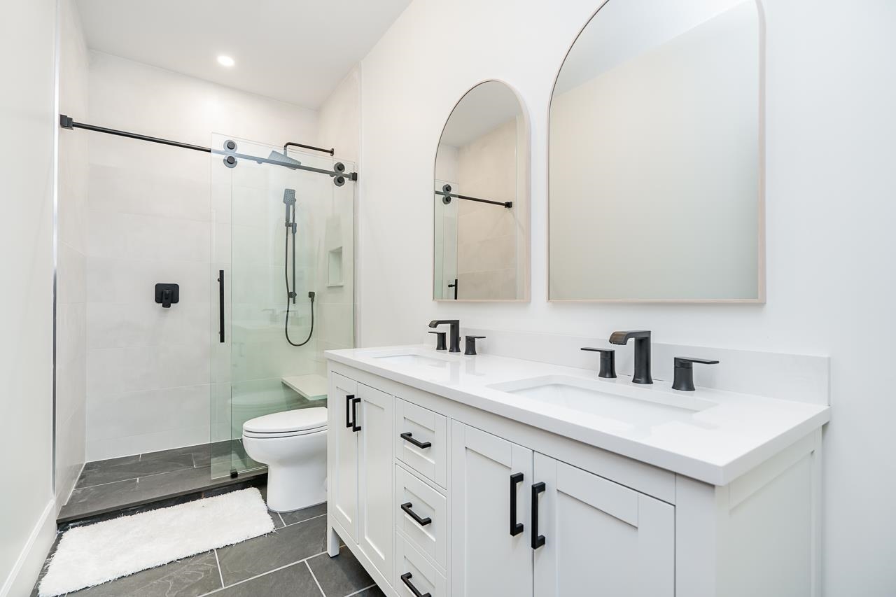 15777 WILLS BROOK WAY, Surrey