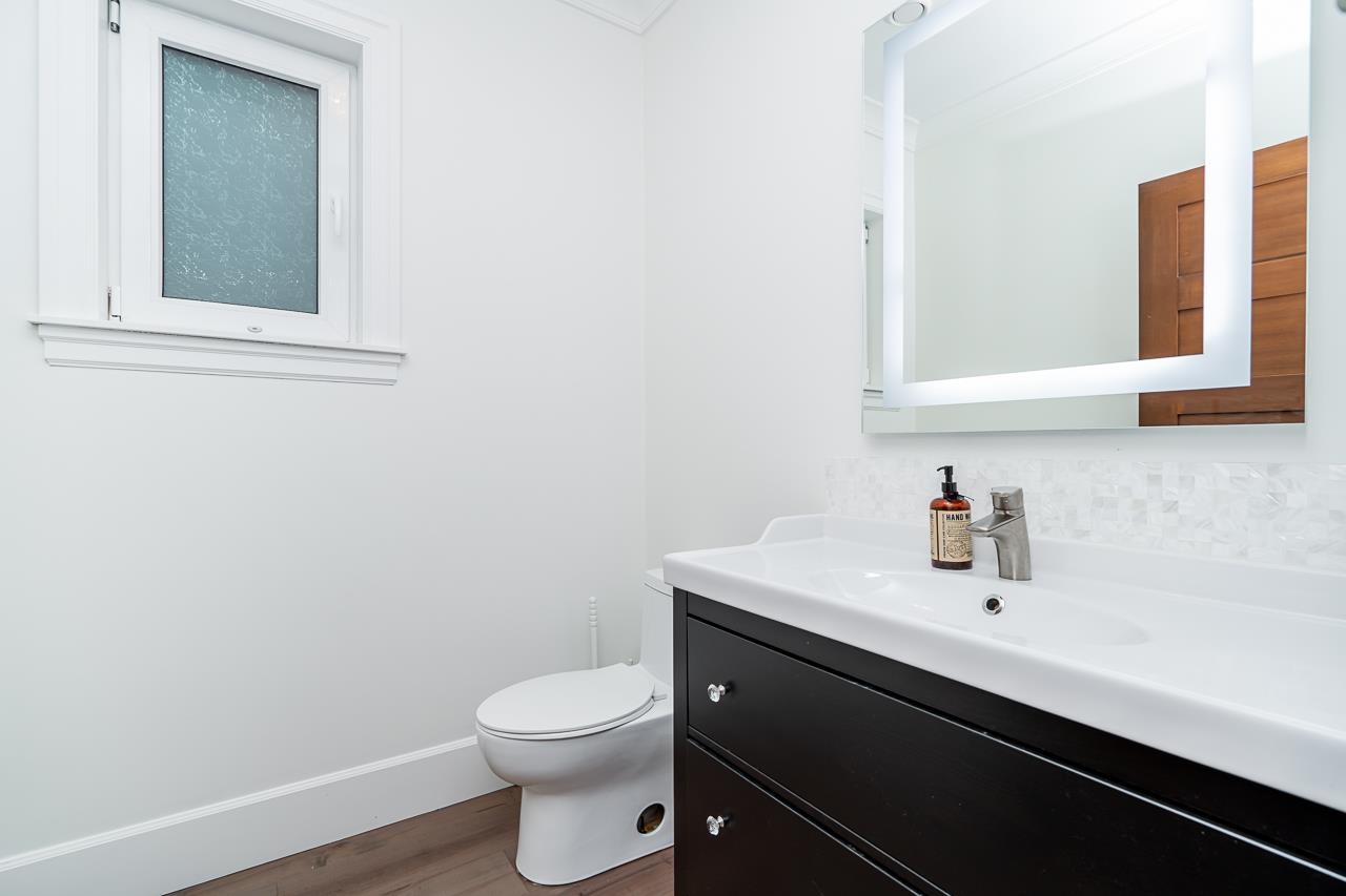 15777 WILLS BROOK WAY, Surrey