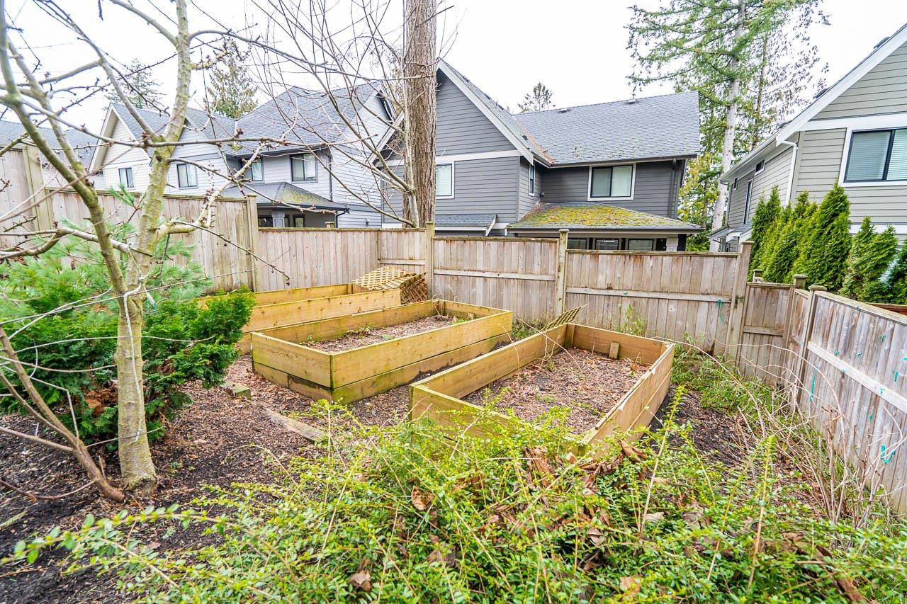 15777 WILLS BROOK WAY, Surrey