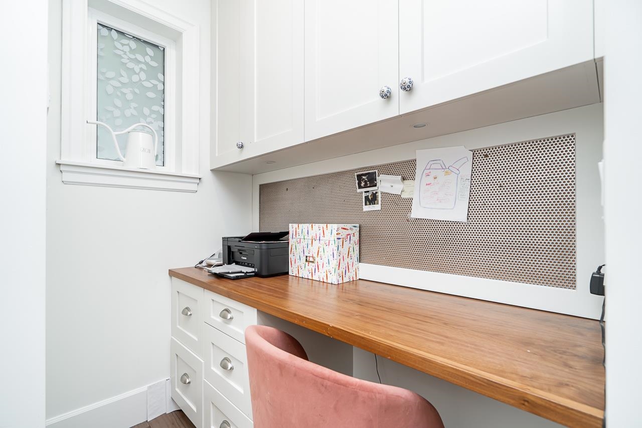 15777 WILLS BROOK WAY, Surrey