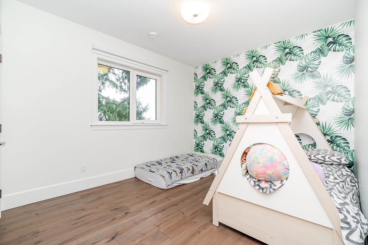 15777 WILLS BROOK WAY, Surrey