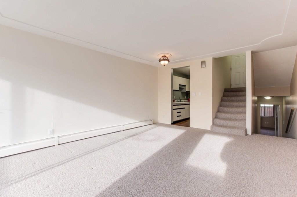 68 17712 60 AVENUE, Surrey Unit: 68