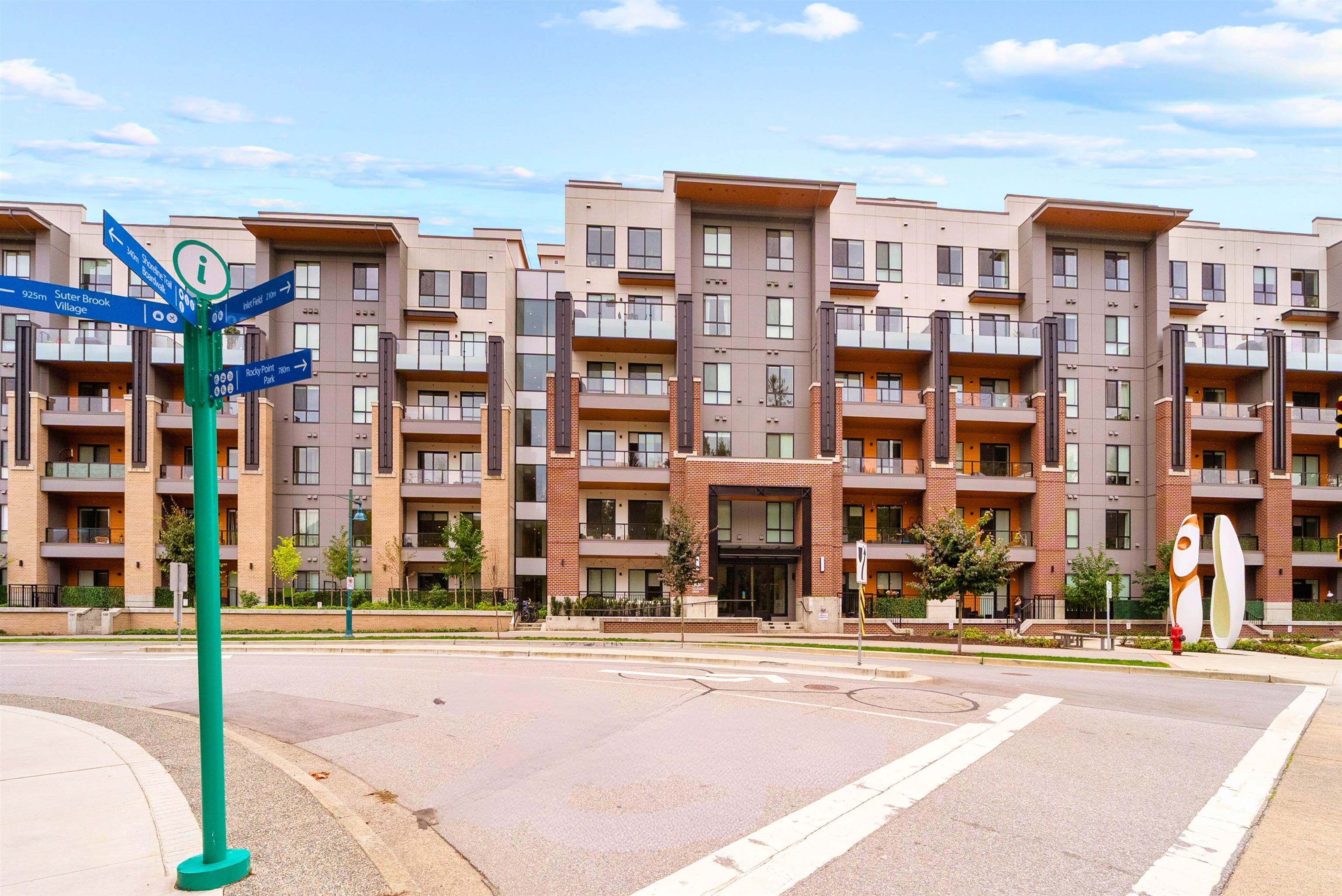 237 55 KLAHANIE DRIVE, Port Moody Unit: 237