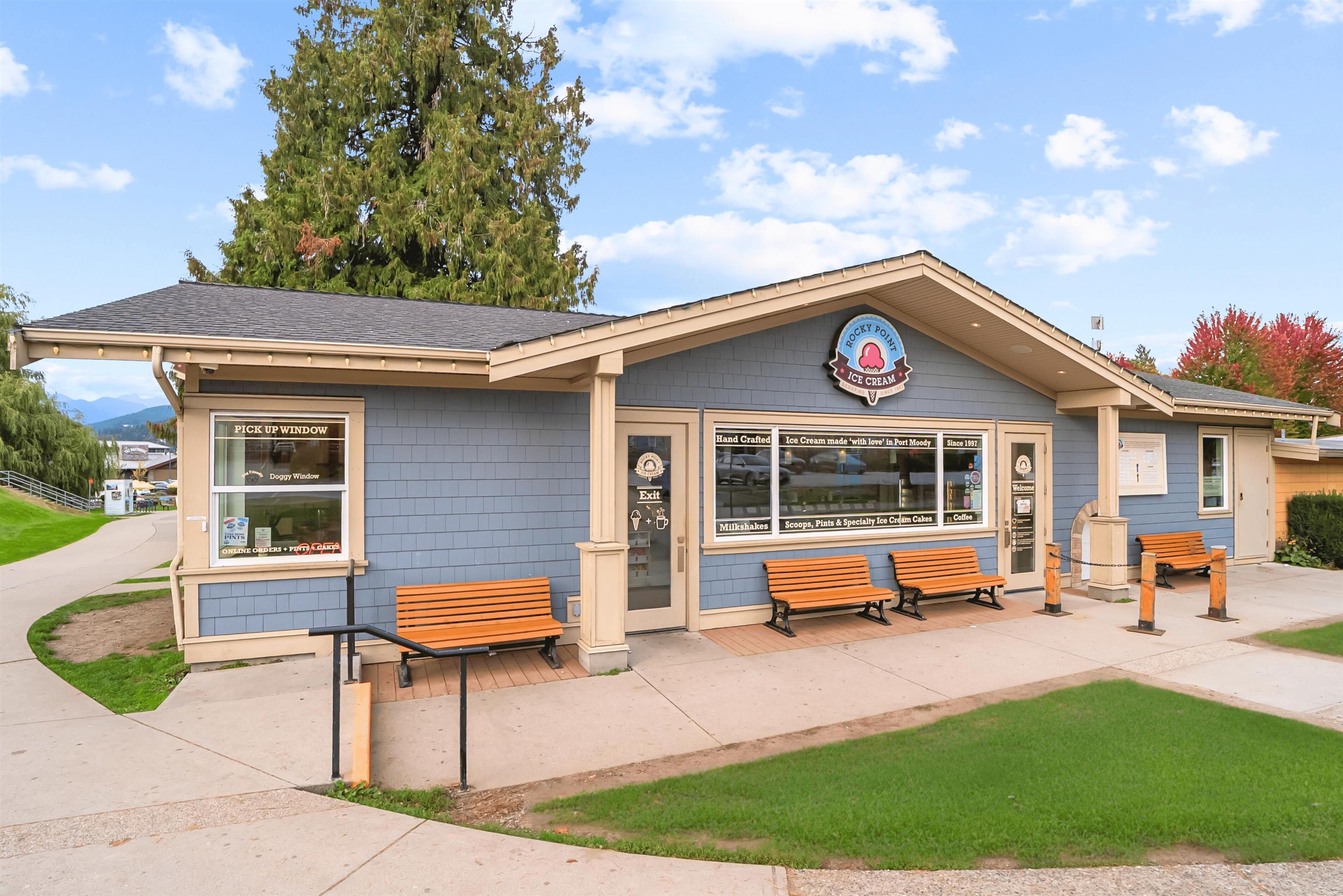 237 55 KLAHANIE DRIVE, Port Moody Unit: 237