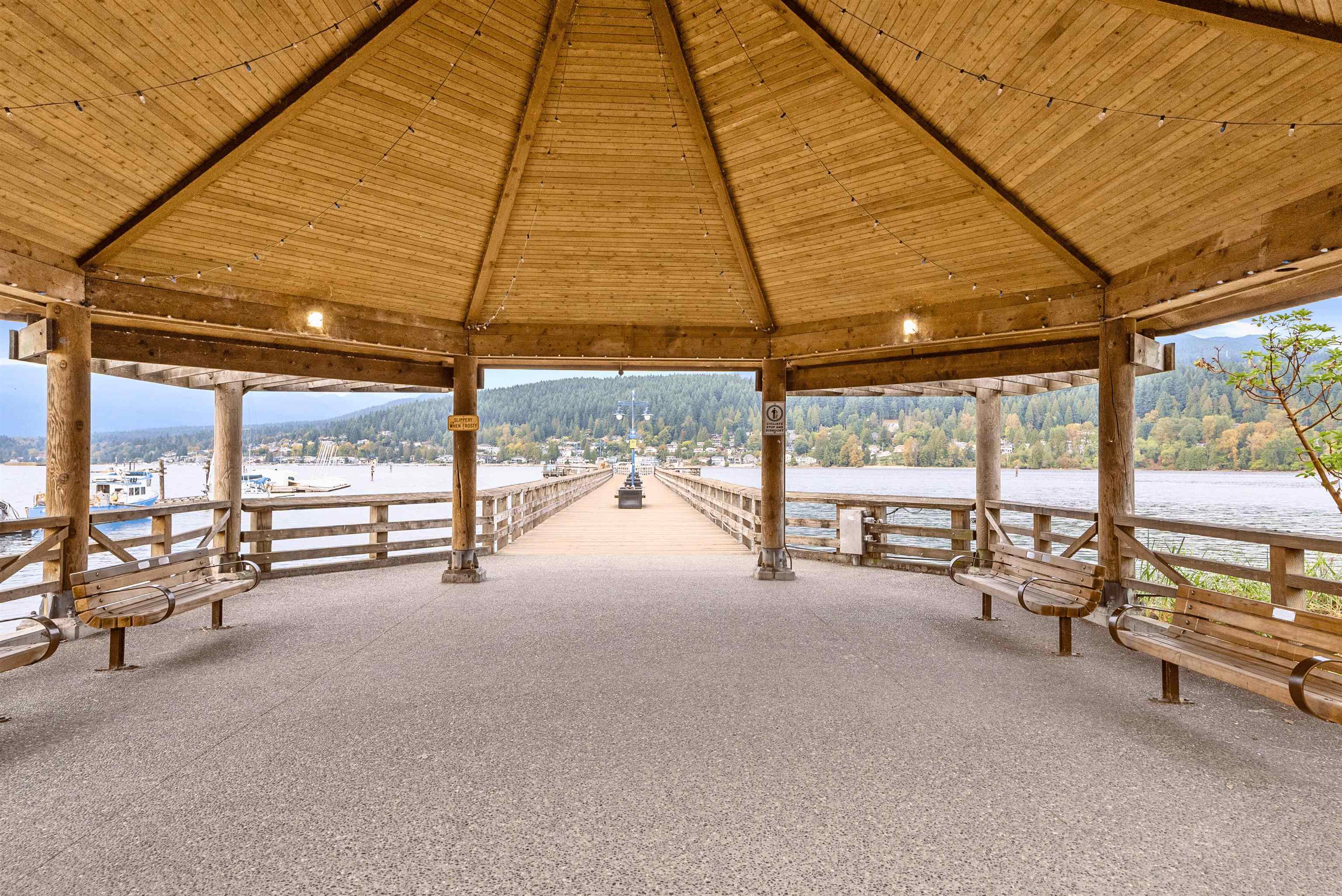 237 55 KLAHANIE DRIVE, Port Moody Unit: 237