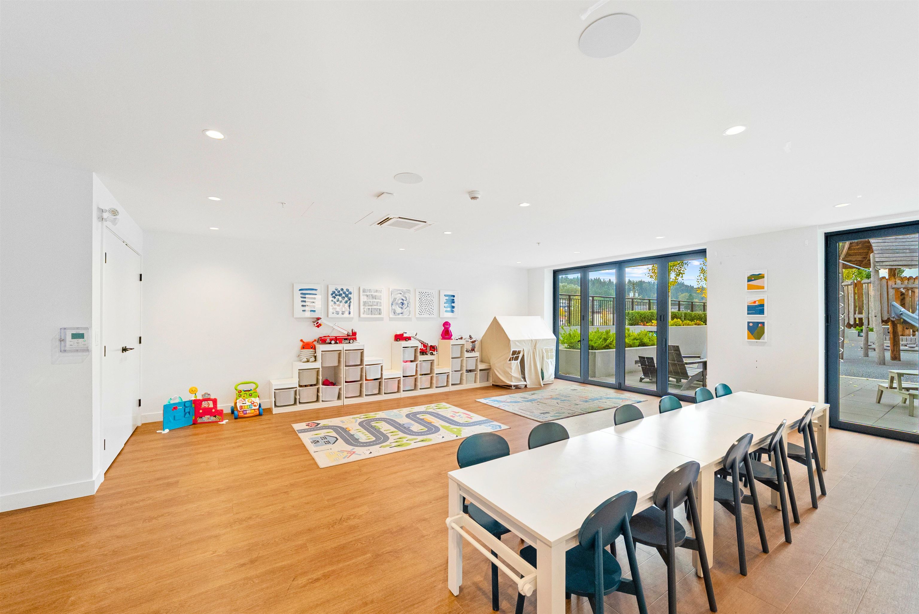 237 55 KLAHANIE DRIVE, Port Moody Unit: 237