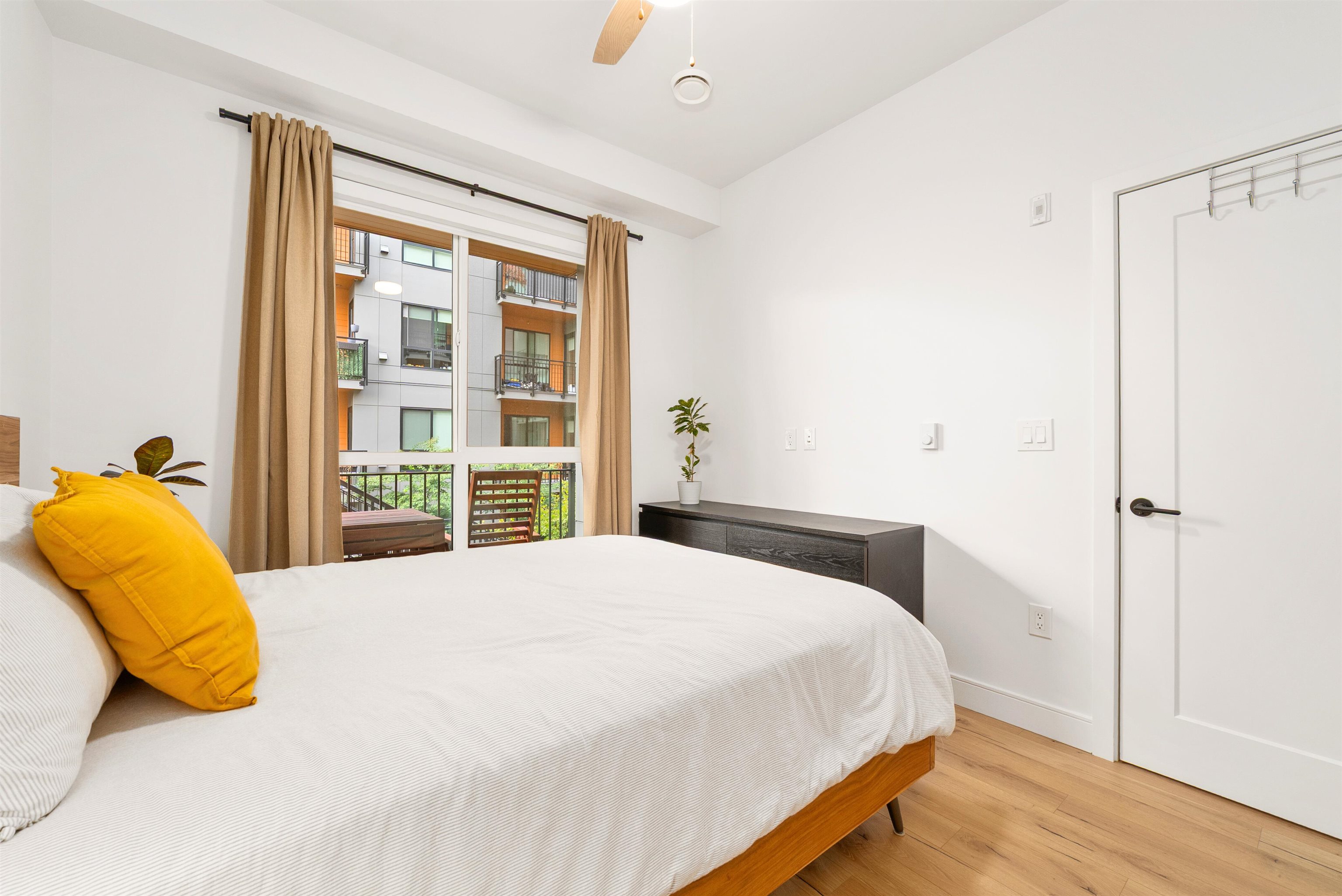 237 55 KLAHANIE DRIVE, Port Moody Unit: 237