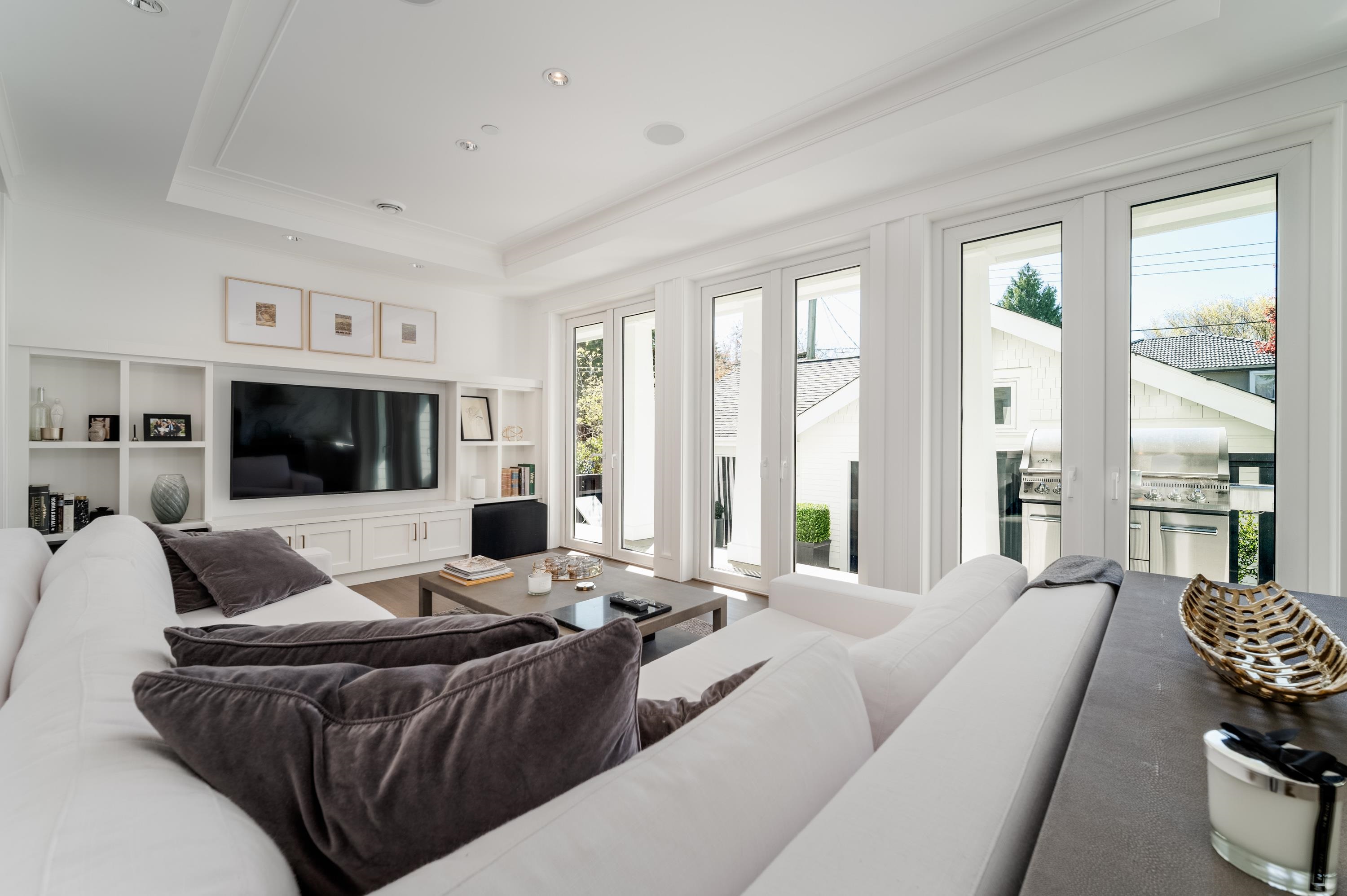 2040 W 58TH AVENUE, Vancouver