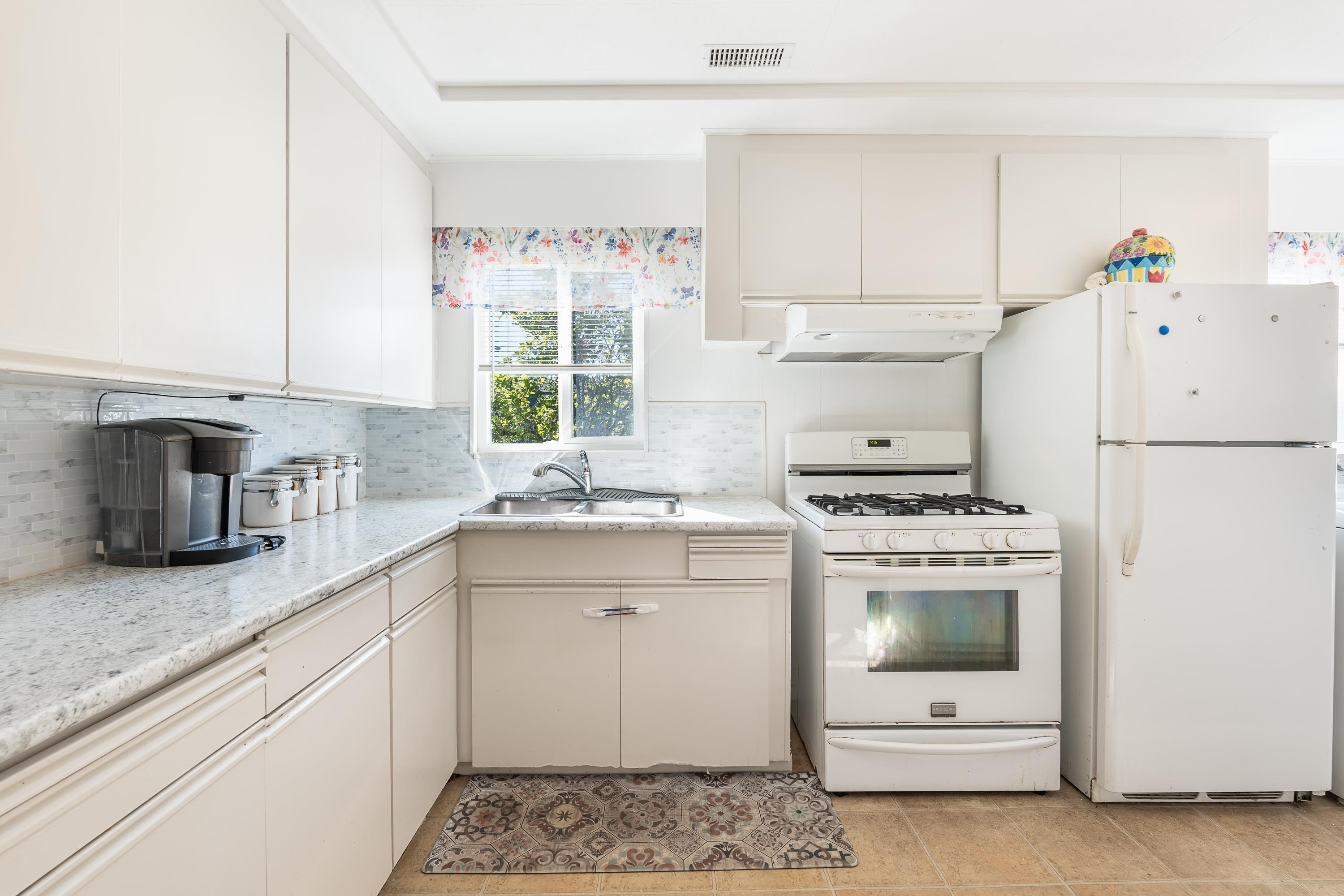 6282 175B STREET, Surrey